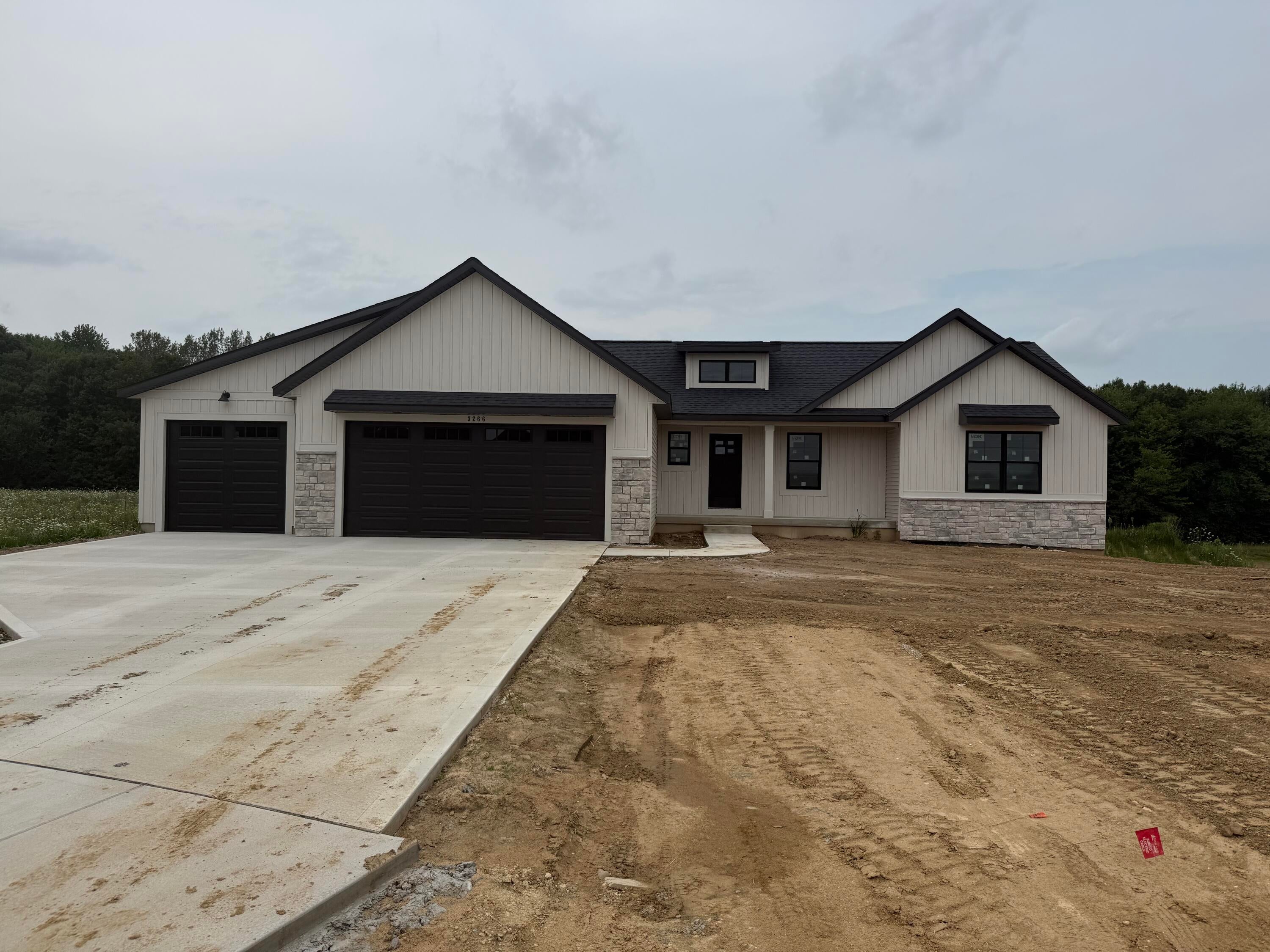 3266 Stonehill