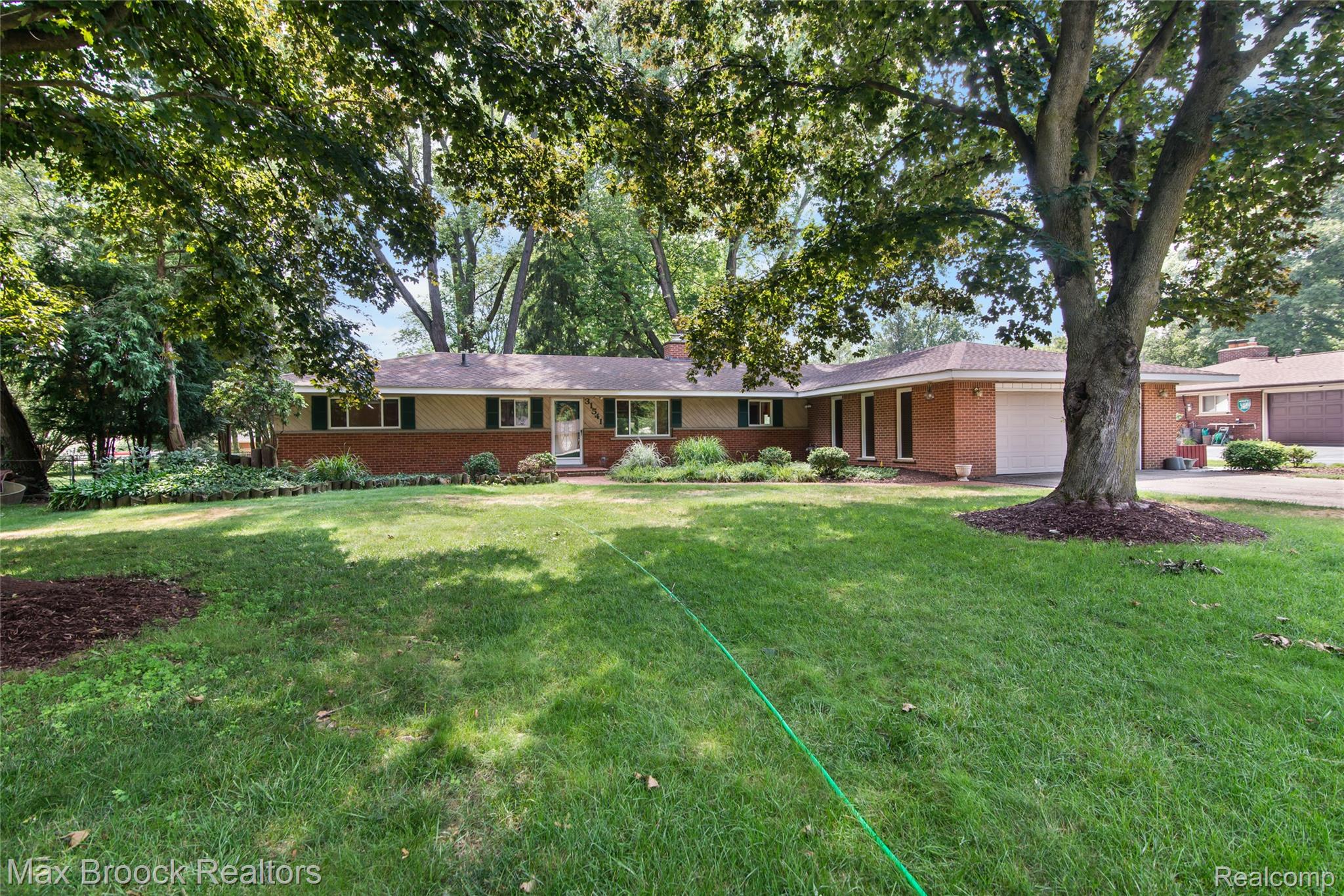 31541 Rocky Crest