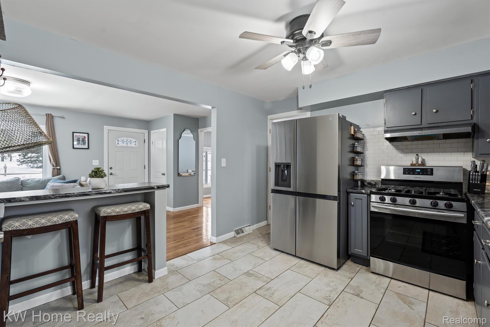 8535 Andersonville Road