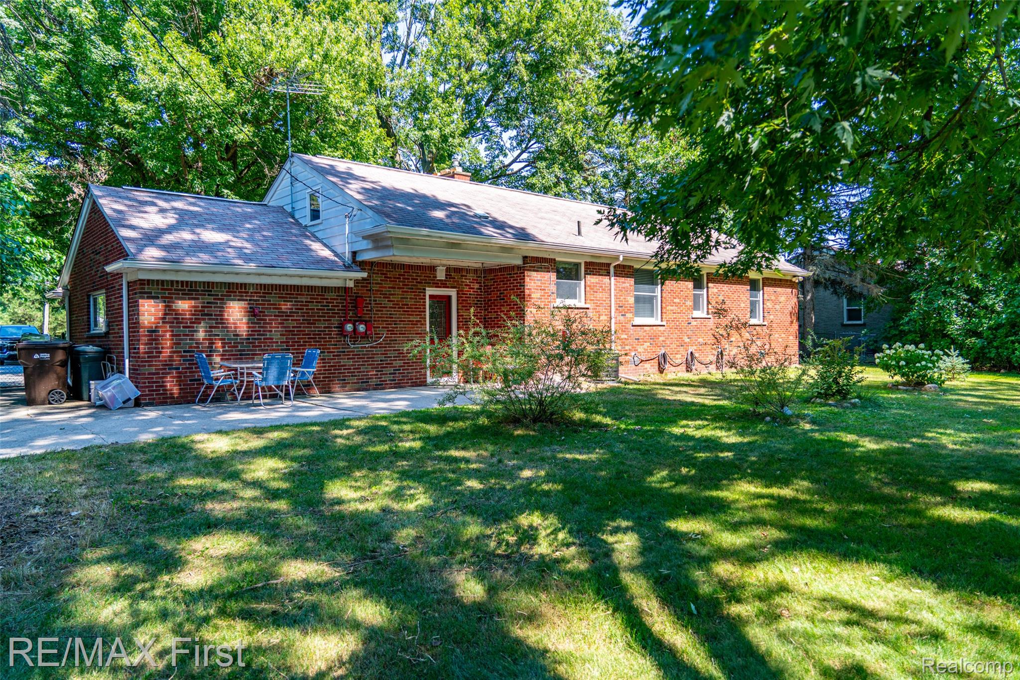 42471 Utica Road