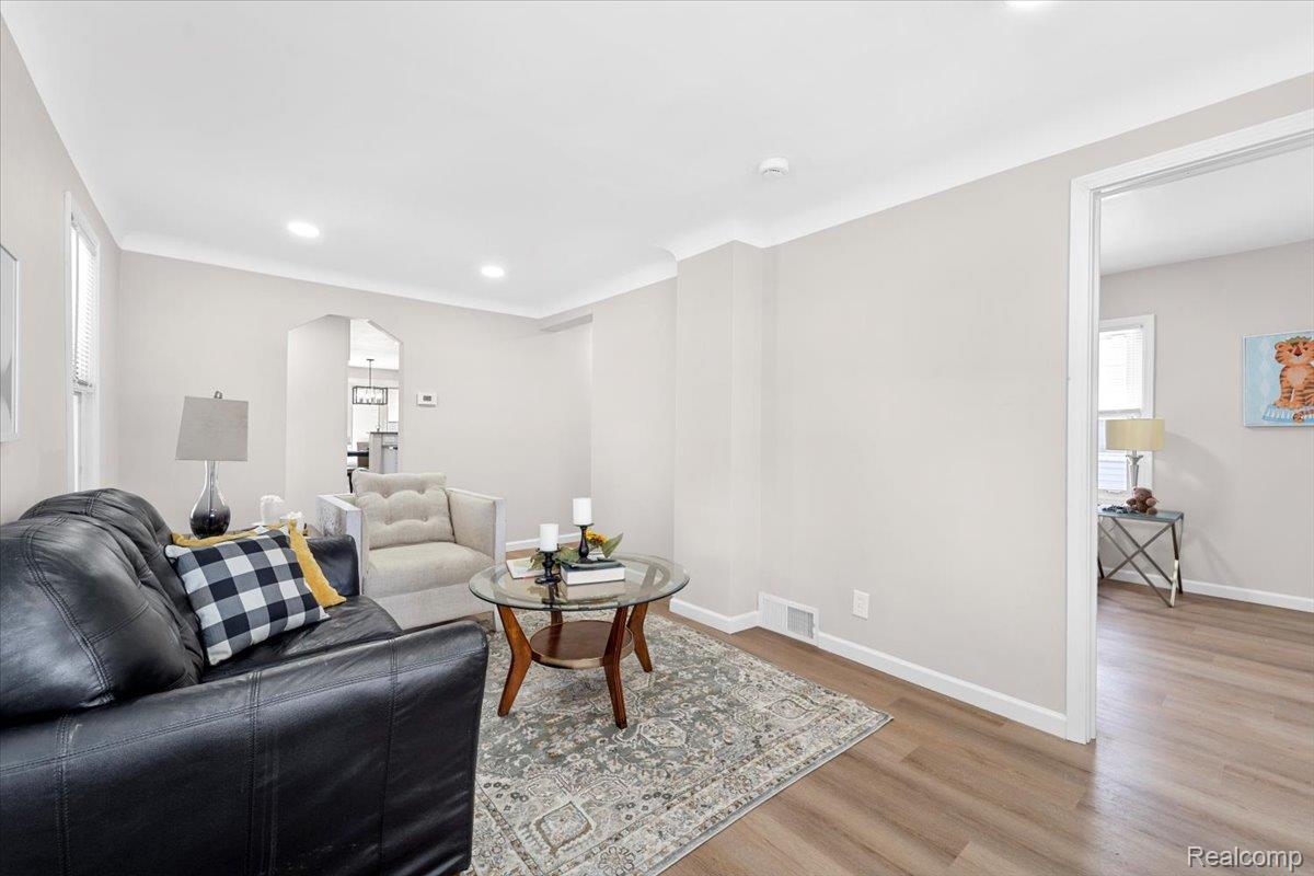 30619 Maplewood Street