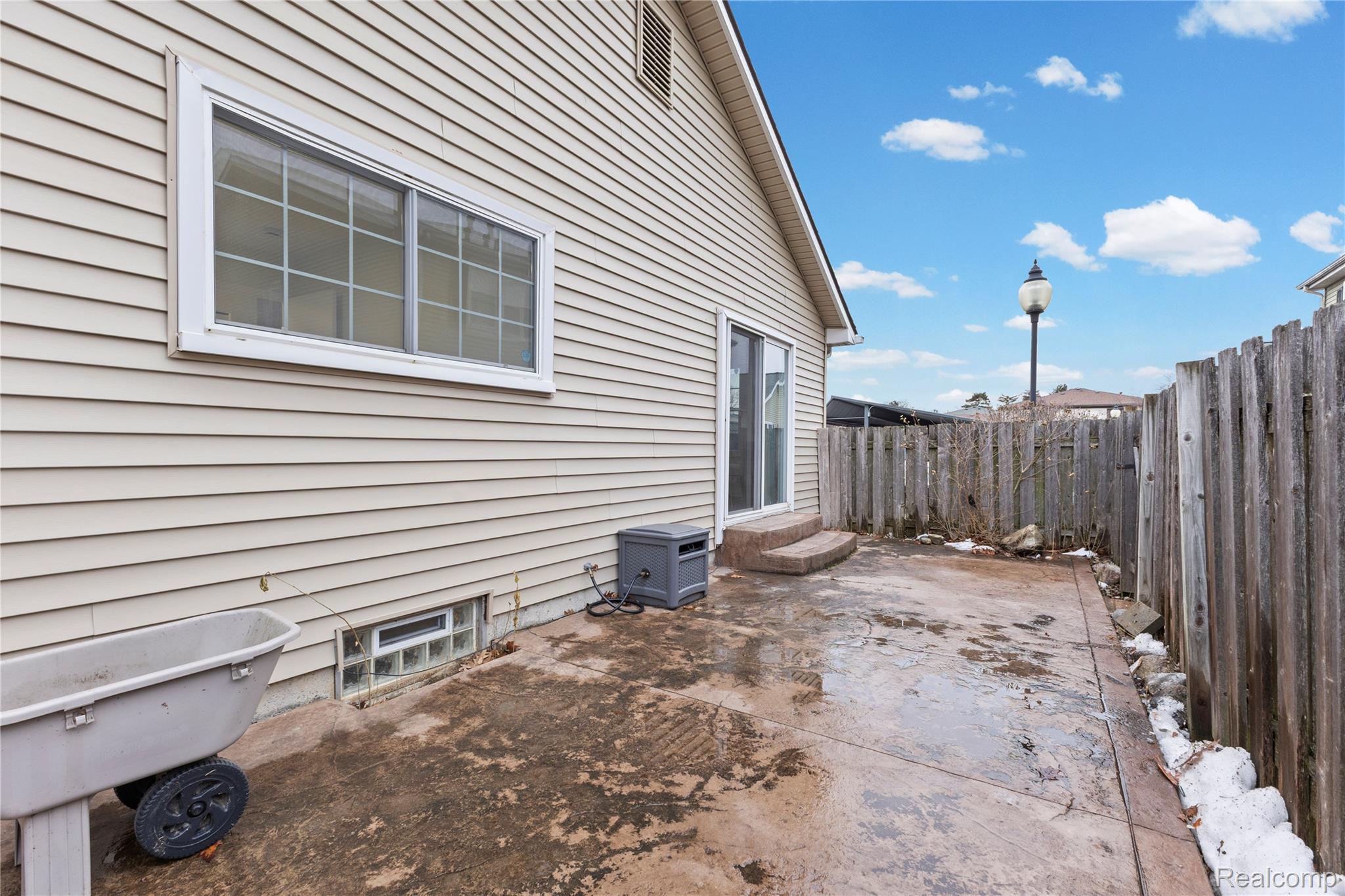 2960 Roundtree Boulevard 59