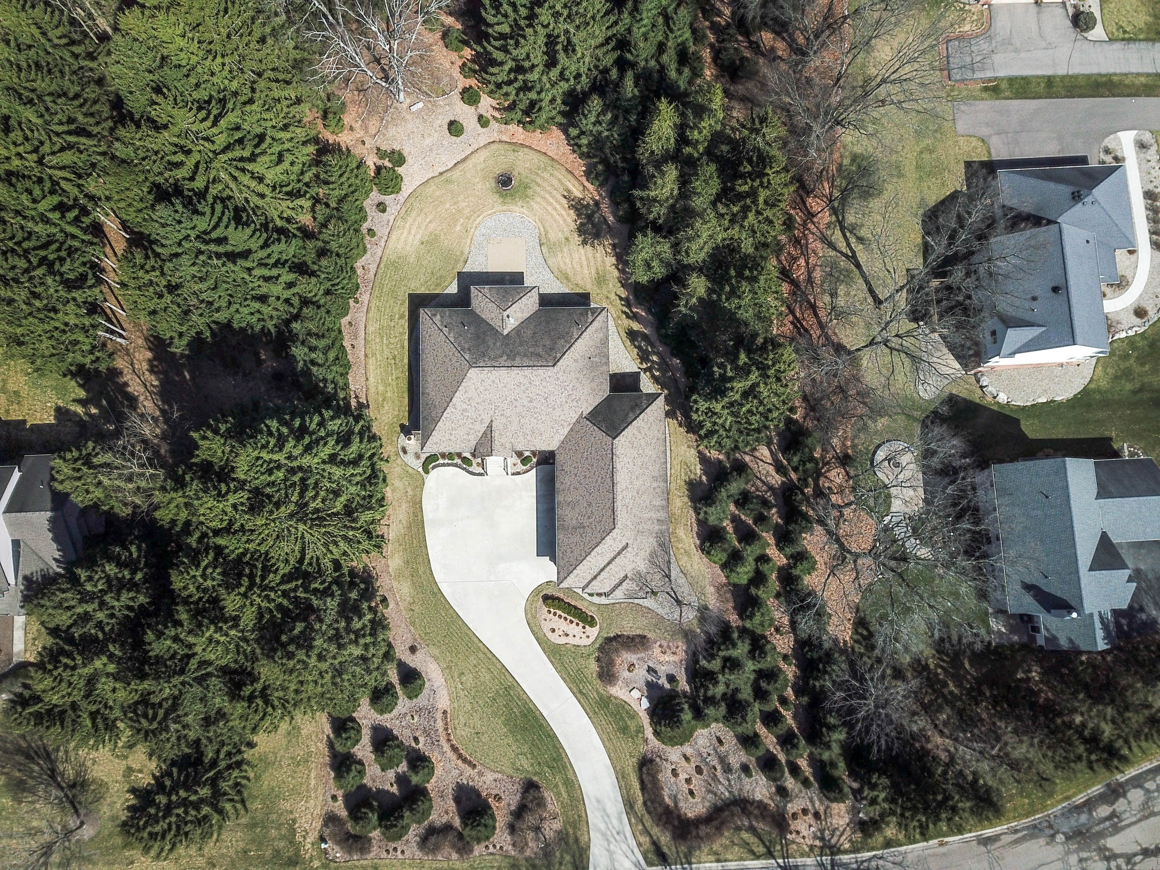 4525 MAPLETON Drive