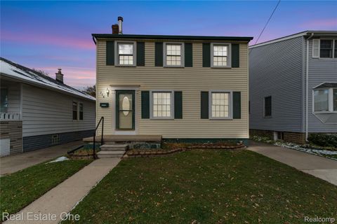 716 Kings Highway Wyandotte City MI 48192