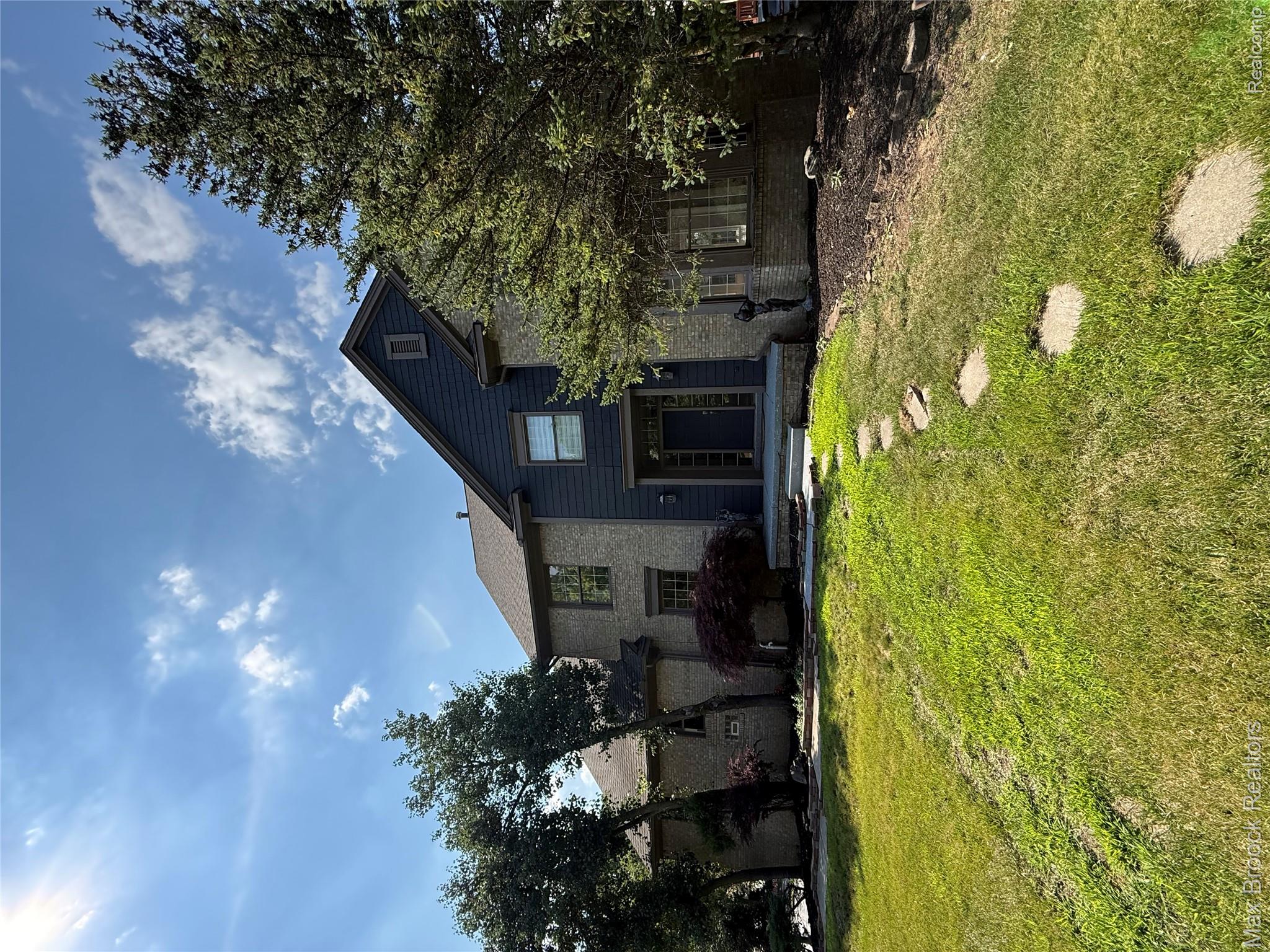 3382 Long Meadow Court