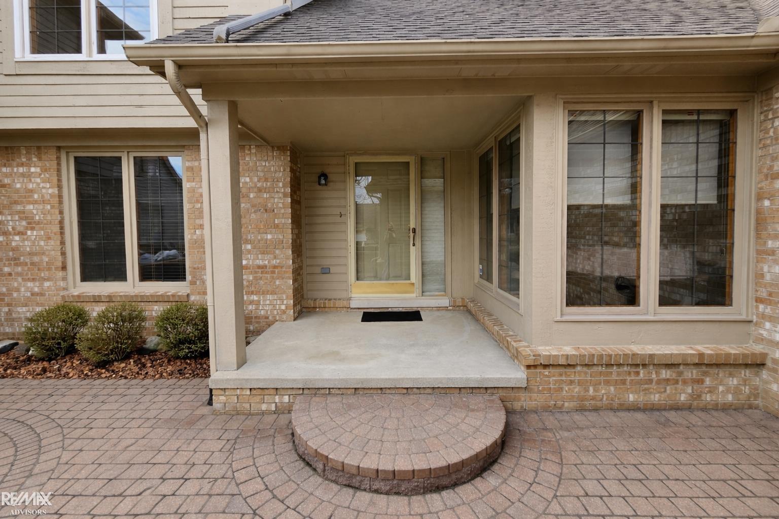 16890 SANDSTONE Circle