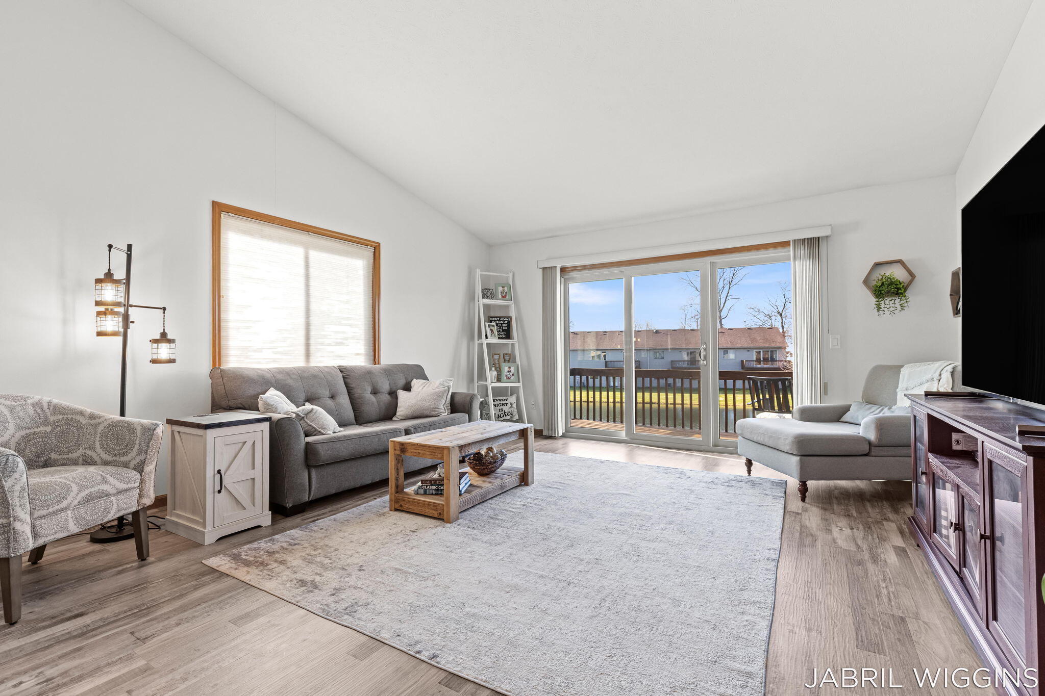 1120 Amber Ridge Drive SW