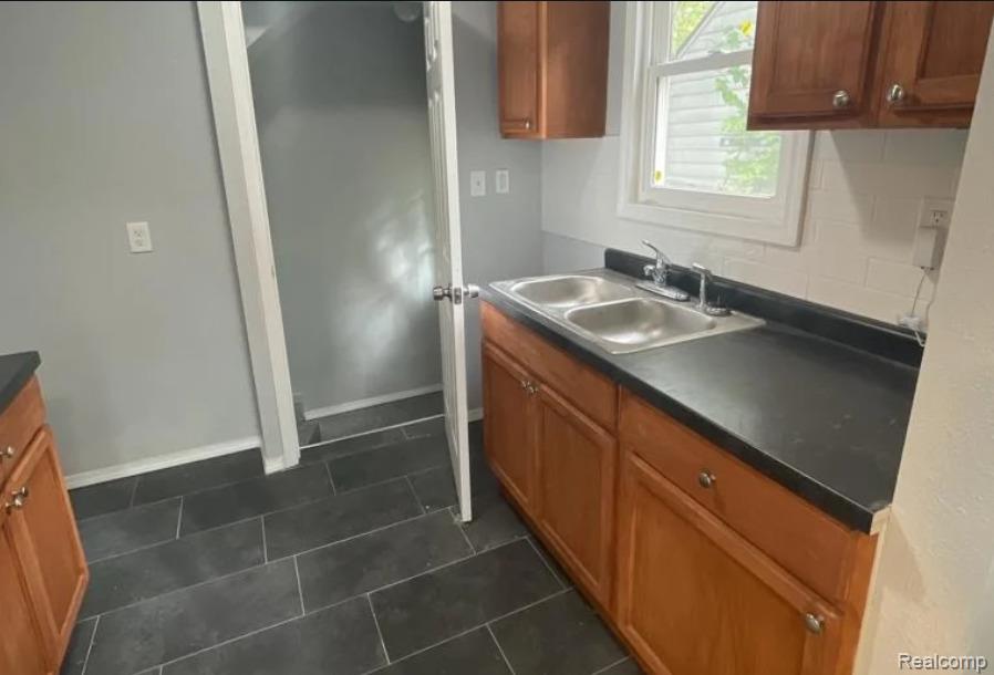 19344 Bradford Street