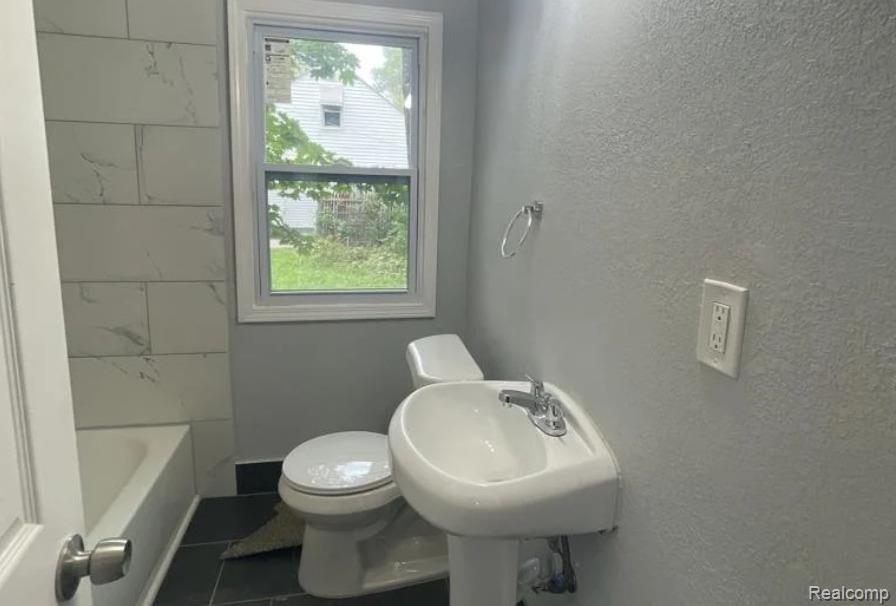 19344 Bradford Street