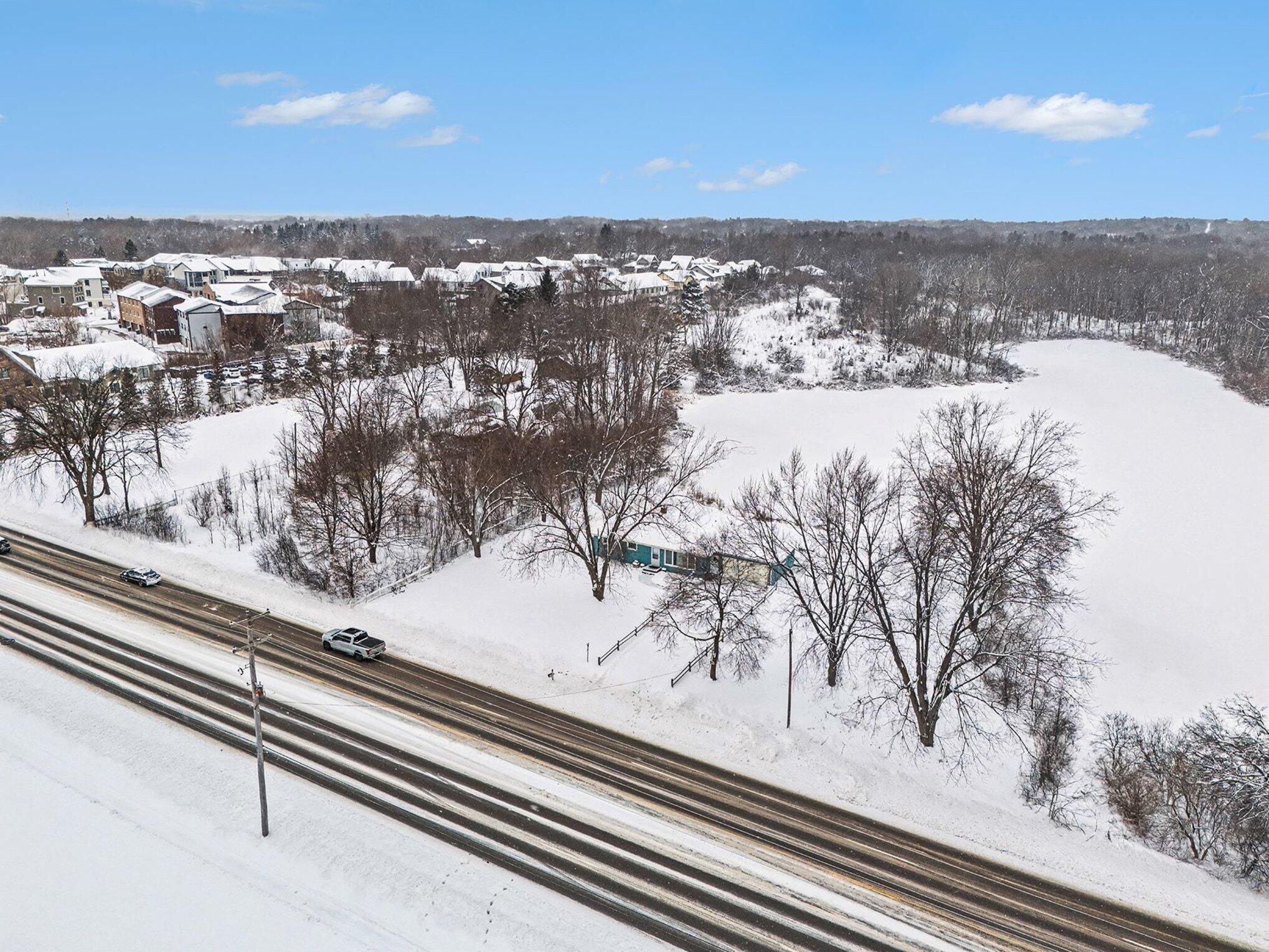 2967 Knapp Street NE