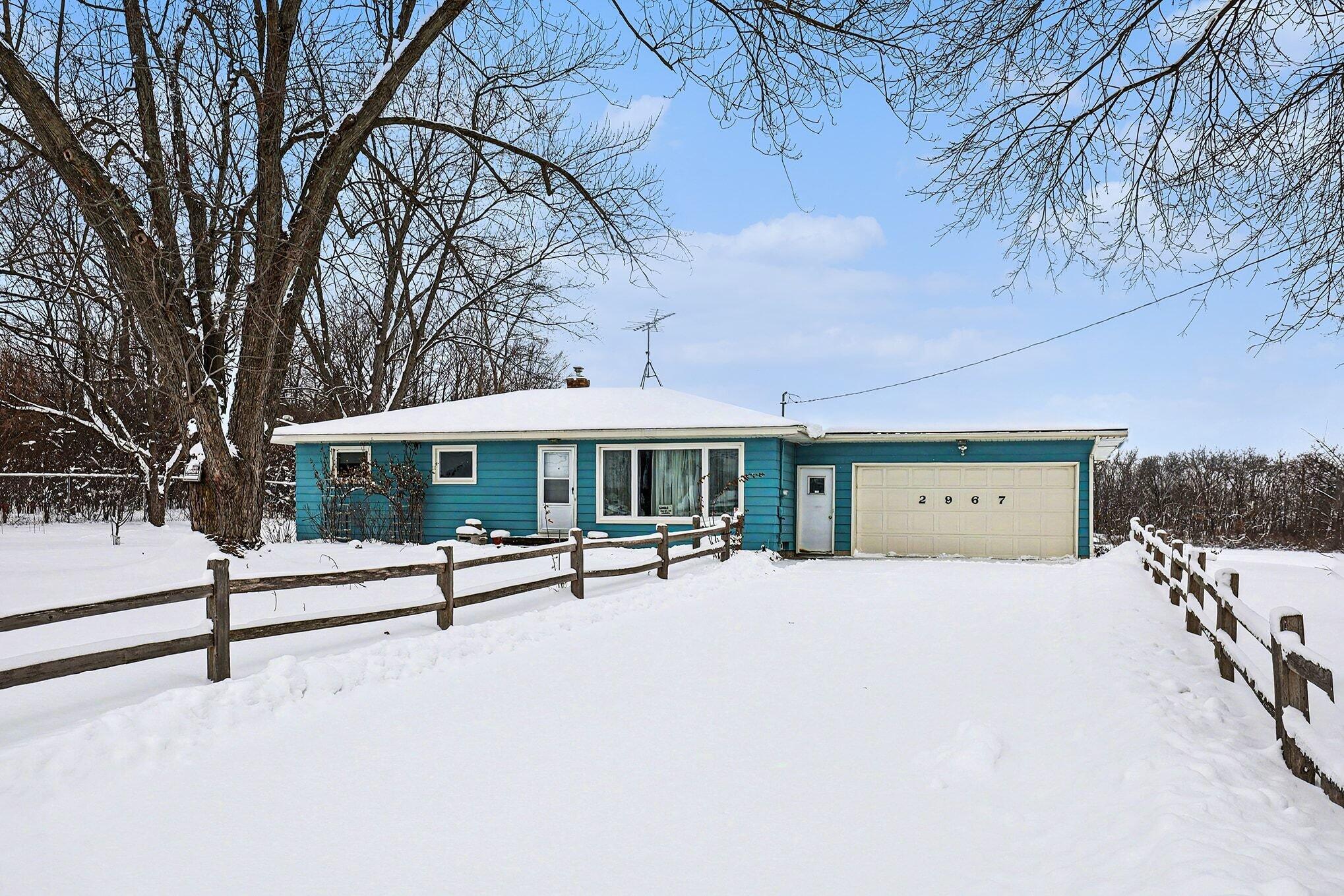 2967 Knapp Street NE