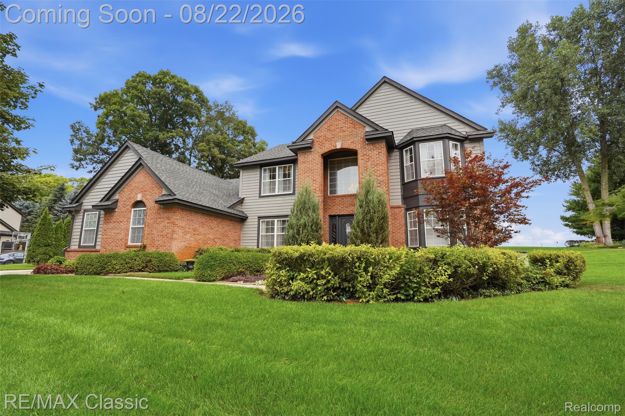 2333 Sandlewood Drive