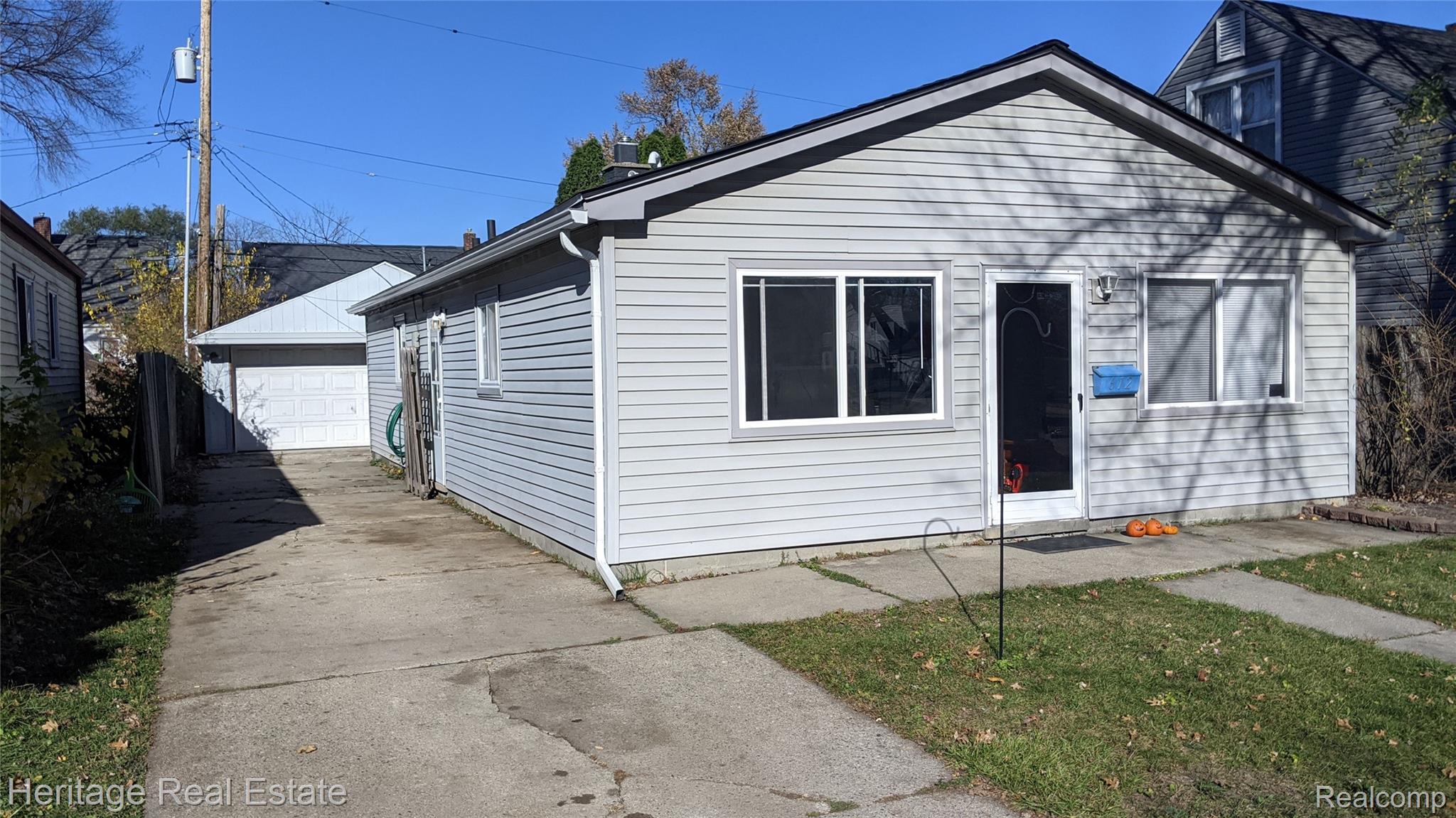 612 W Hudson Avenue