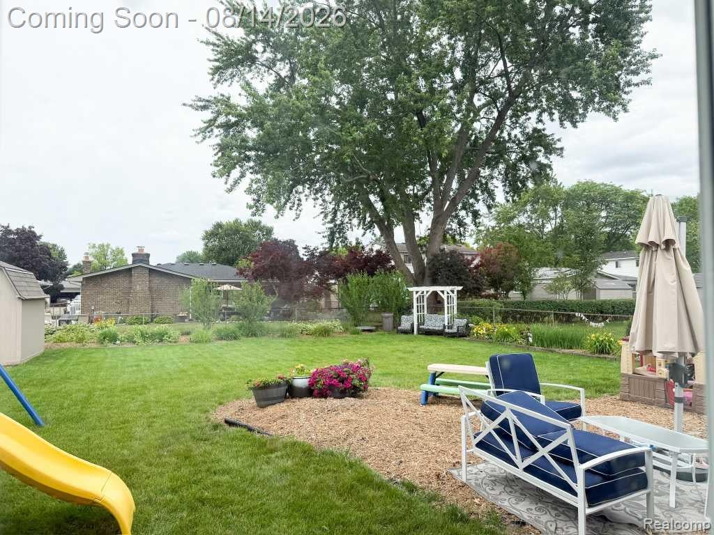 44235 Craftsbury Court