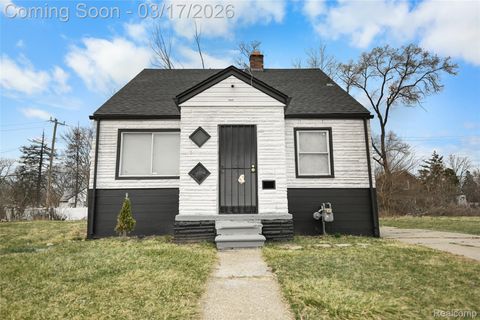 Photo of 17028 W Chicago Street, Detroit City, MI 48228 (MLS # 20261016938)