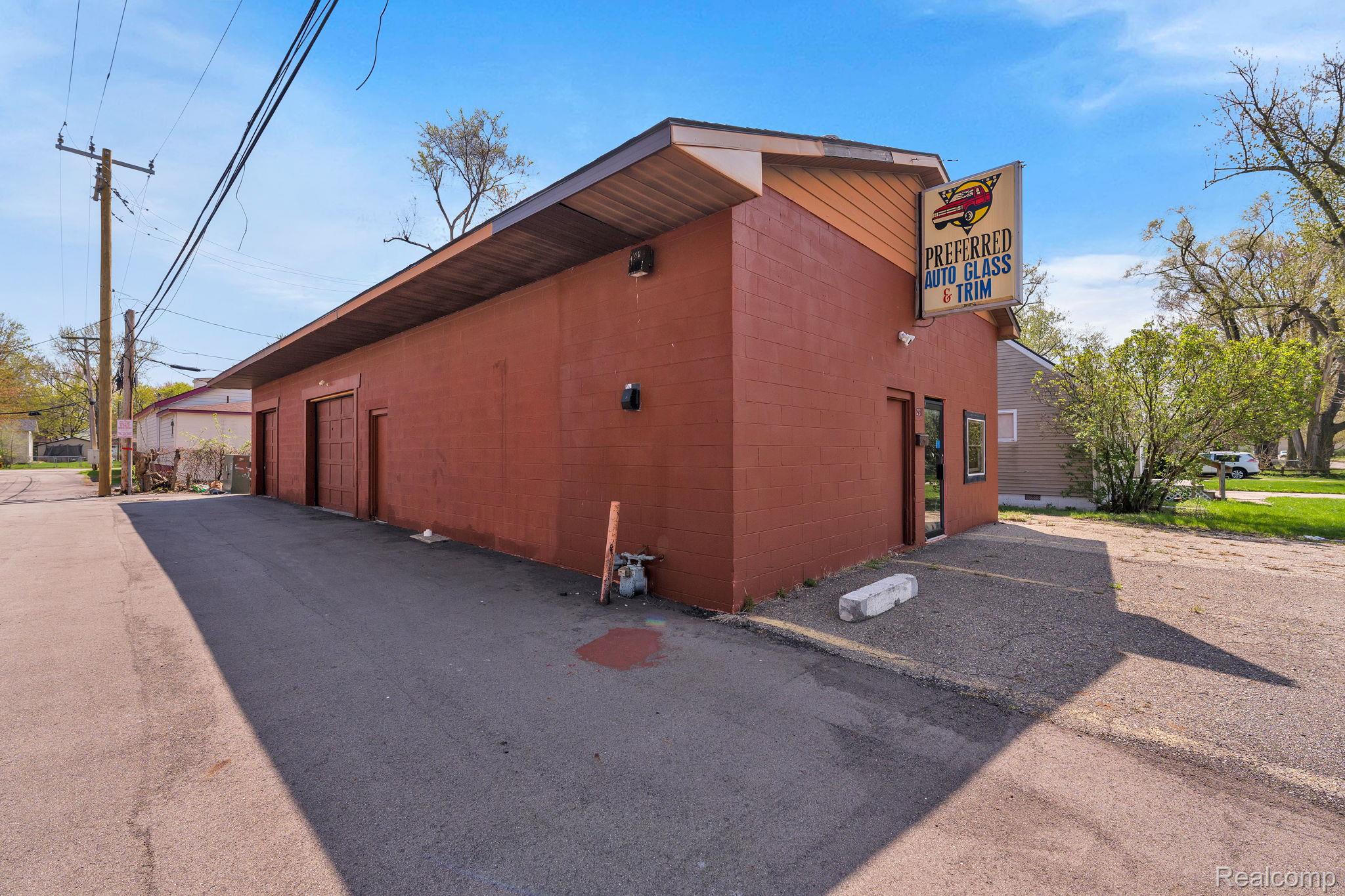 531 Woodlawn Avenue