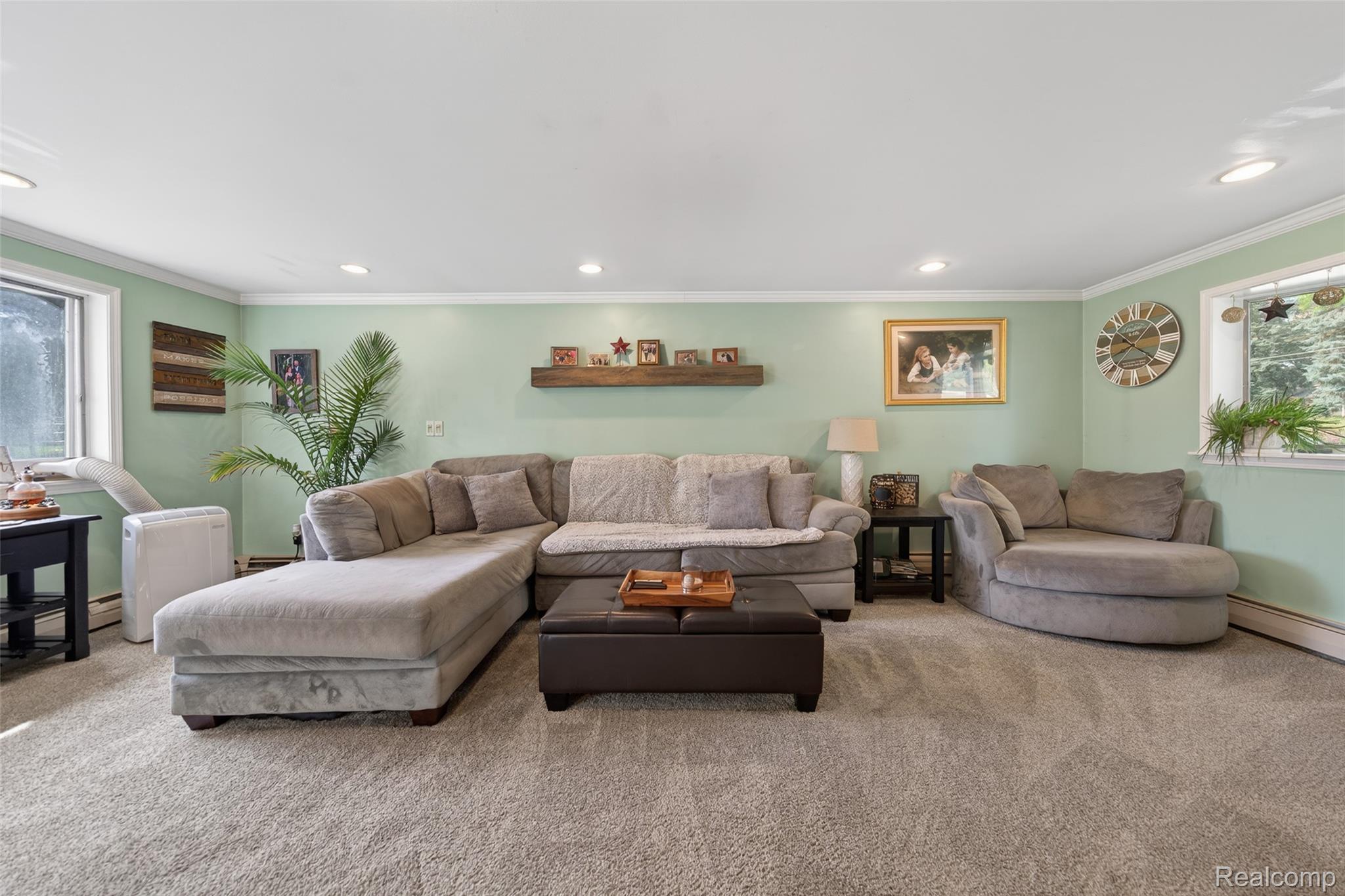 2260 Shankin Drive