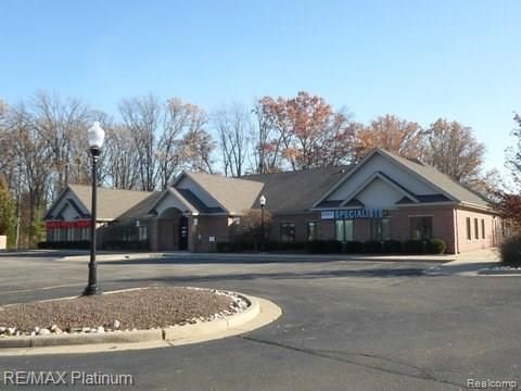 11174 HIGHLAND Road Hartland Township MI 48353