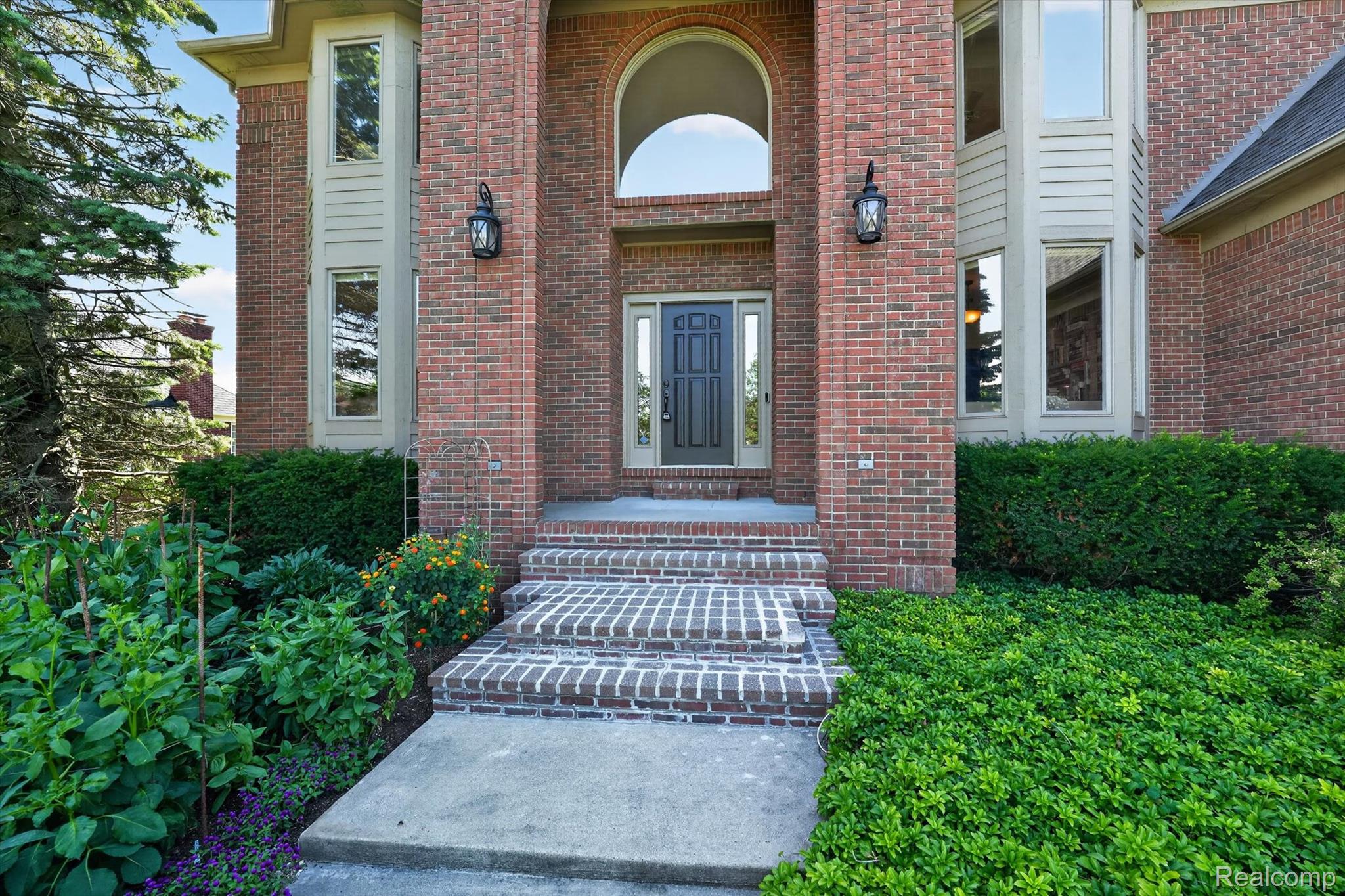 3804 Elk Drive
