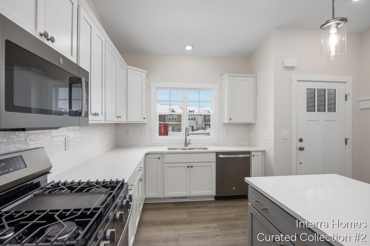 2817 W Cobblestone Court SE 11