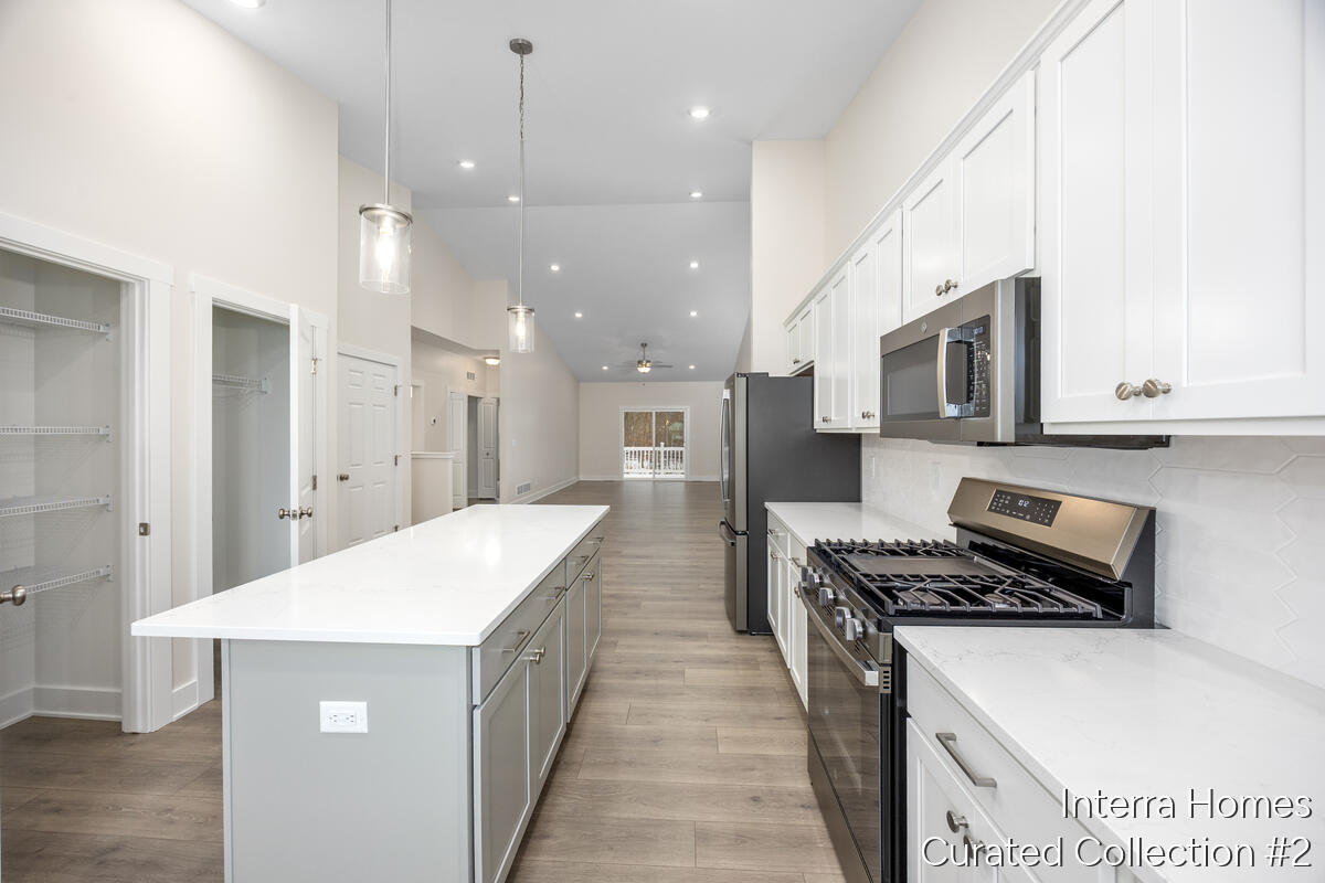 2817 W Cobblestone Court SE 11