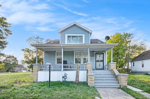 2132 McLean Street Hamtramck City MI 48212