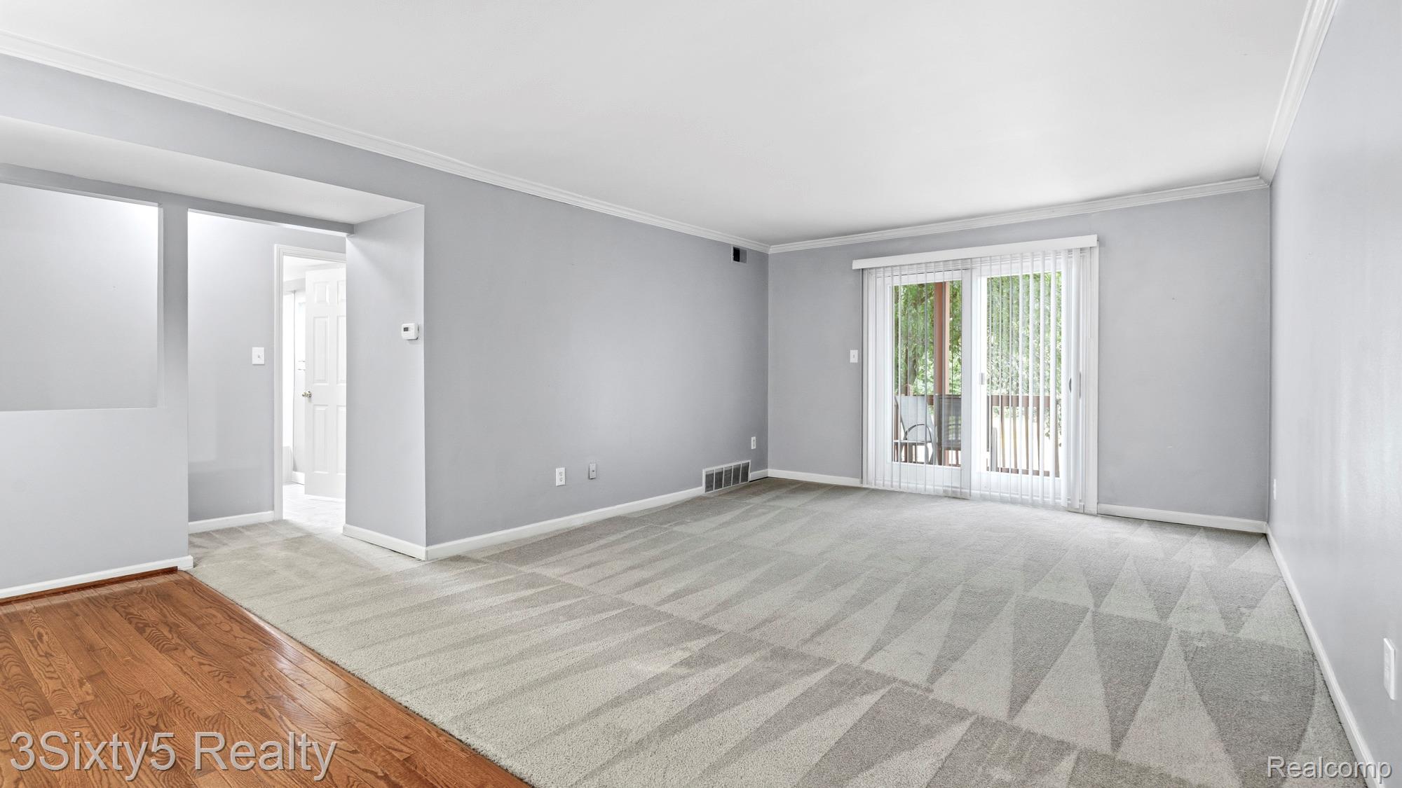 1702 Fort Street 4