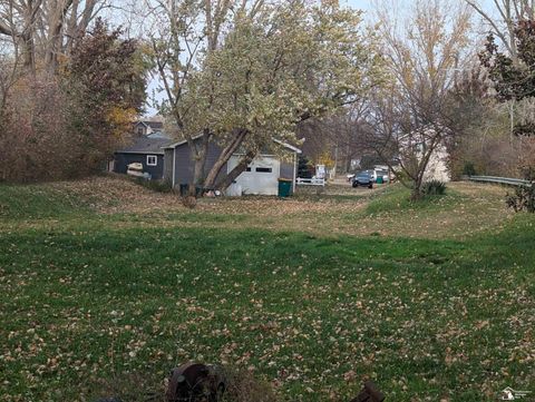 36168 Ruth Street Brownstown Charter Township MI 48173