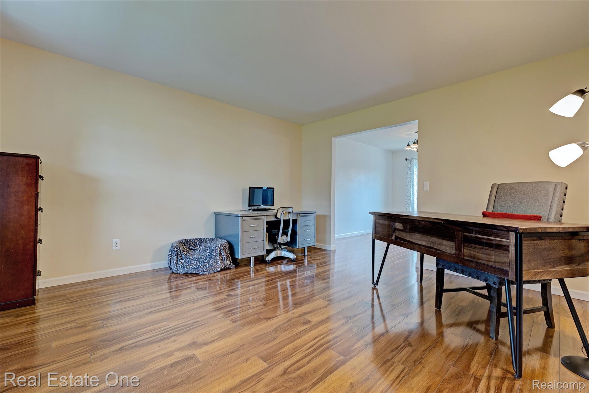 2324 Malena Lane