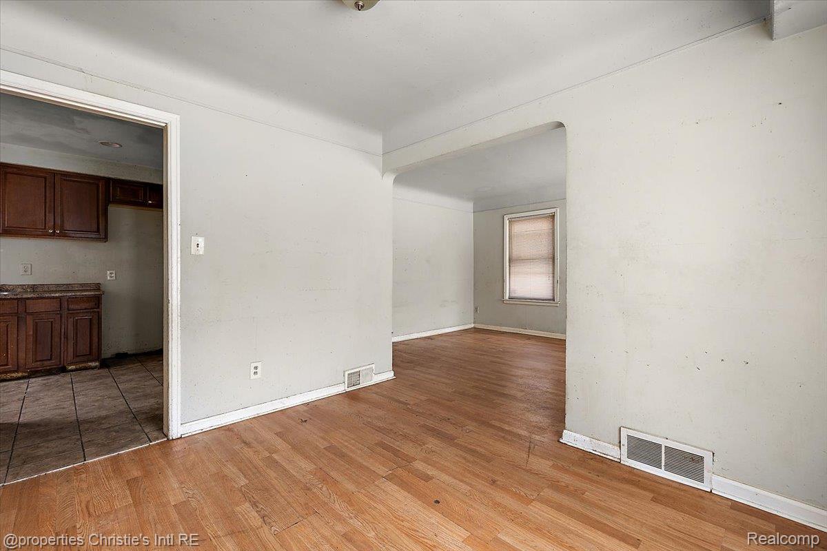 18555 Edinborough Road