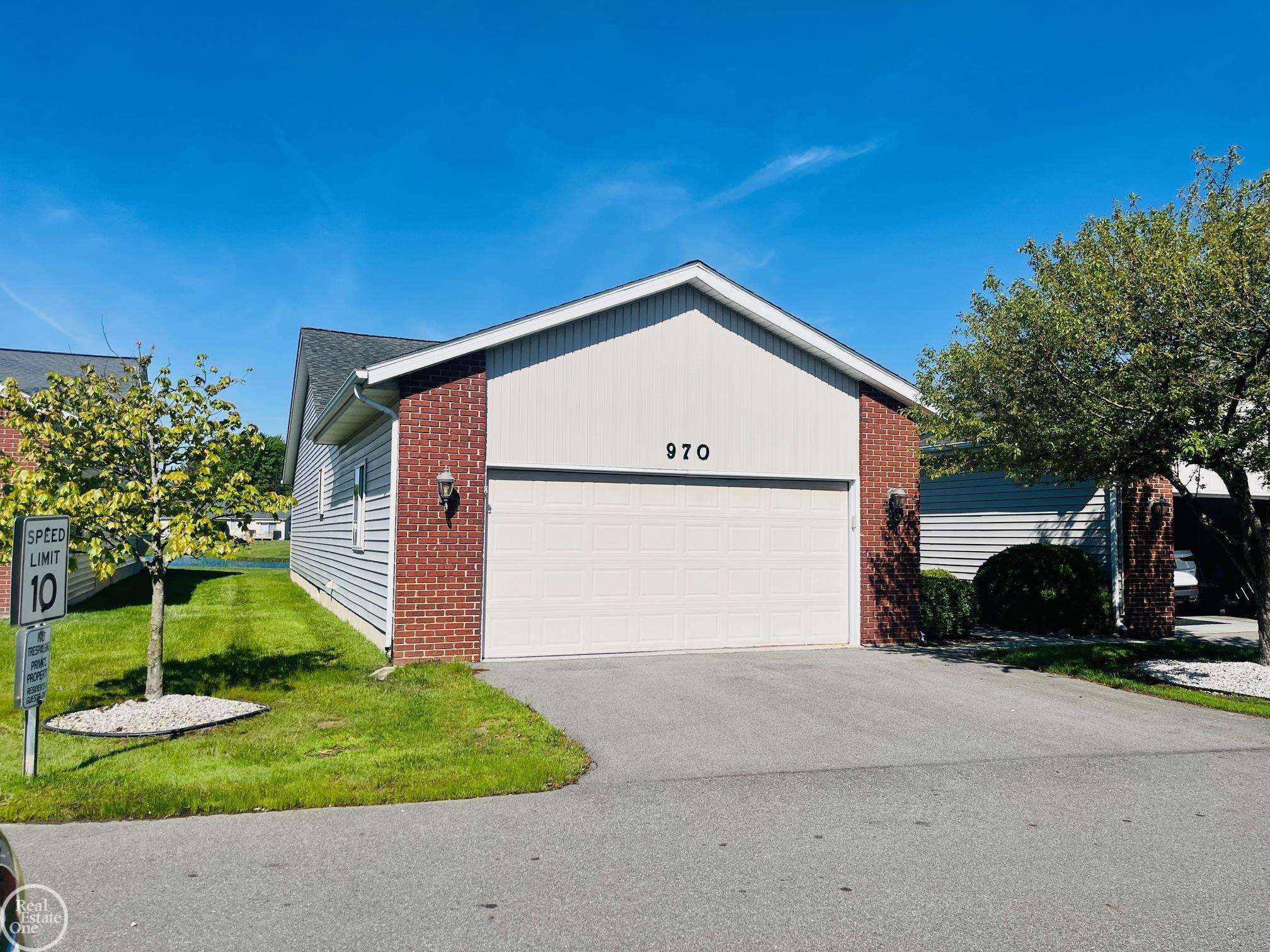 970 St Joseph Lane