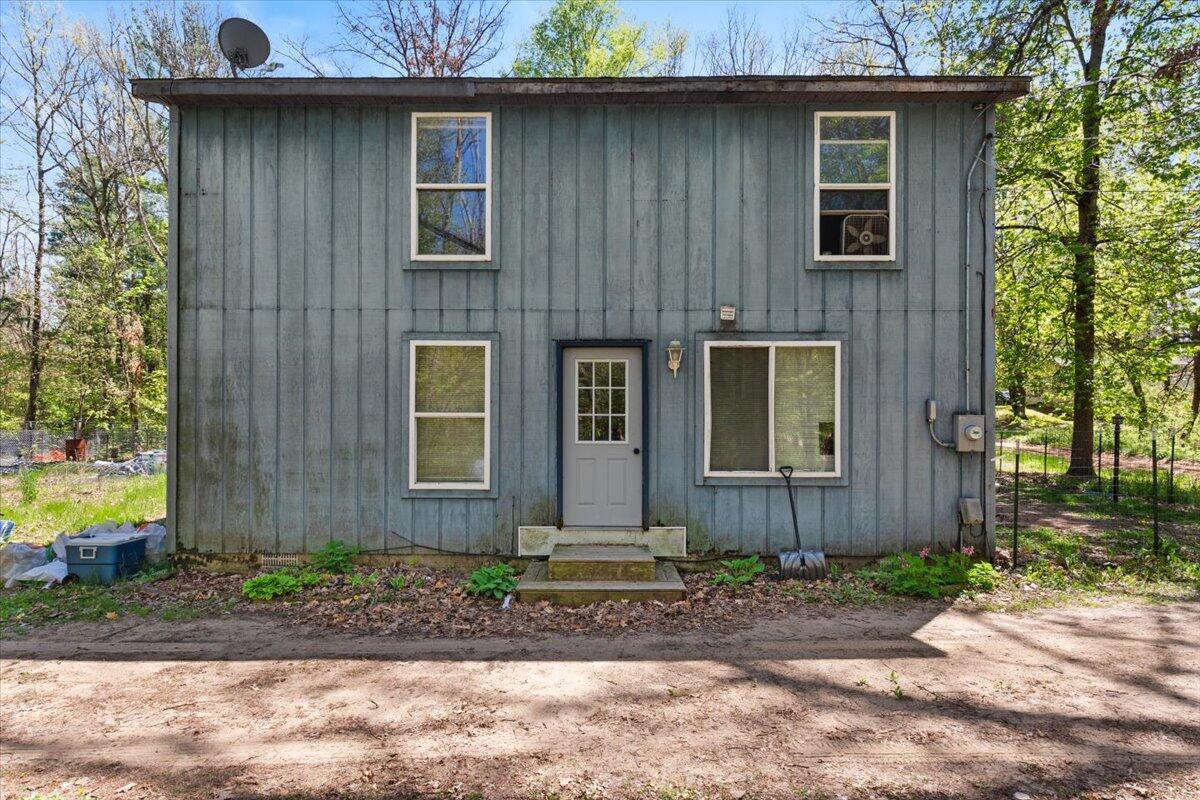 8744 Mackinaw Trail Drive