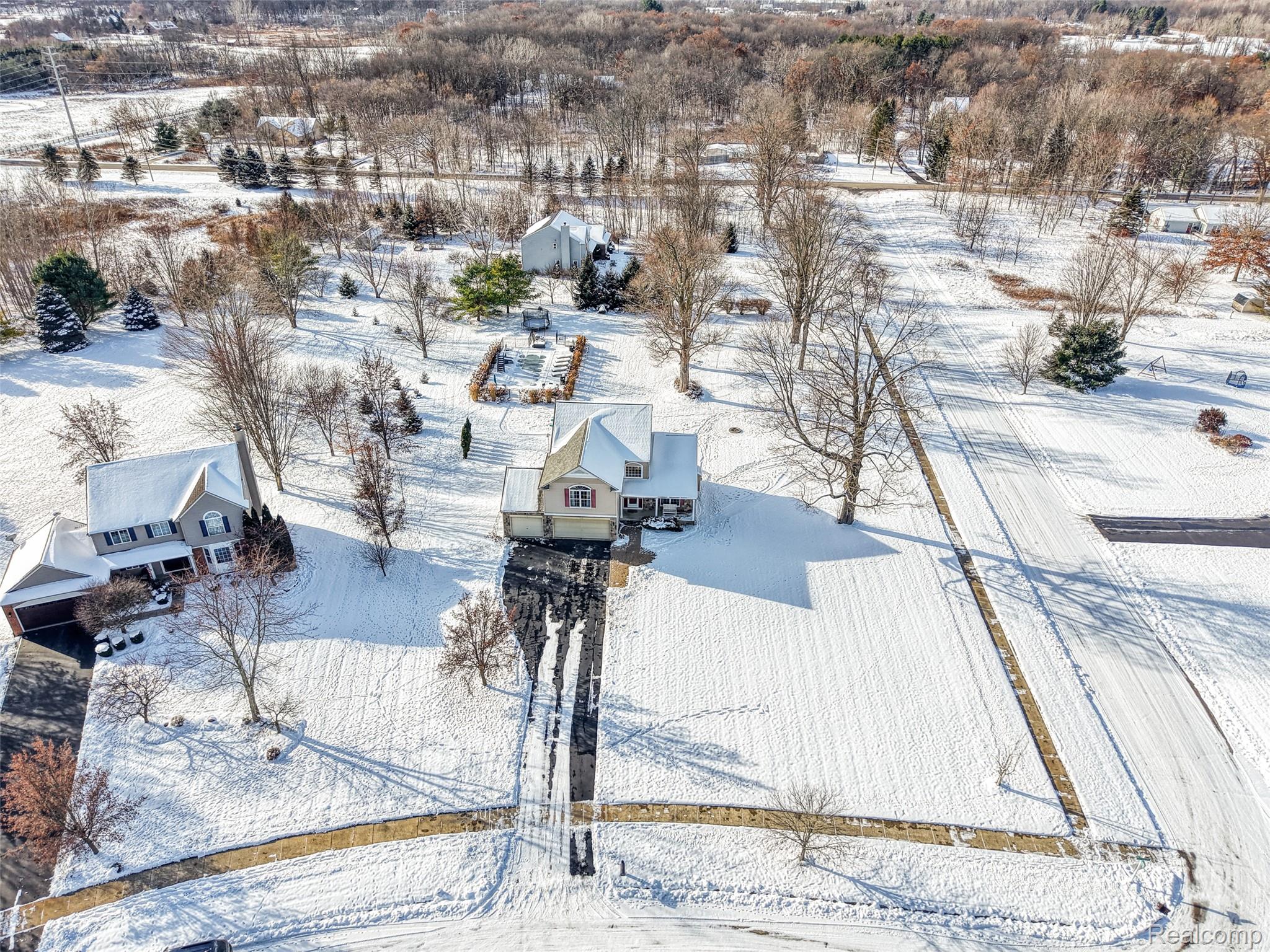 2686 Magnolia Garden Drive