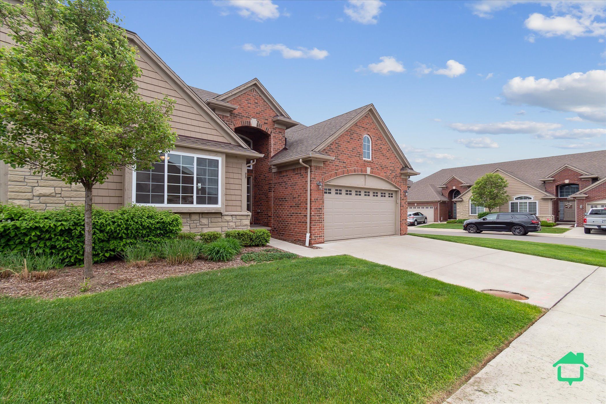 5104 Hawkseye Trace