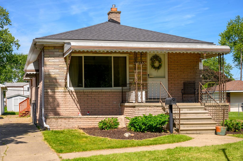 Photo of 27803 Ruehle Street, St Clair Shores City, MI 48081 (MLS # 81026028017)