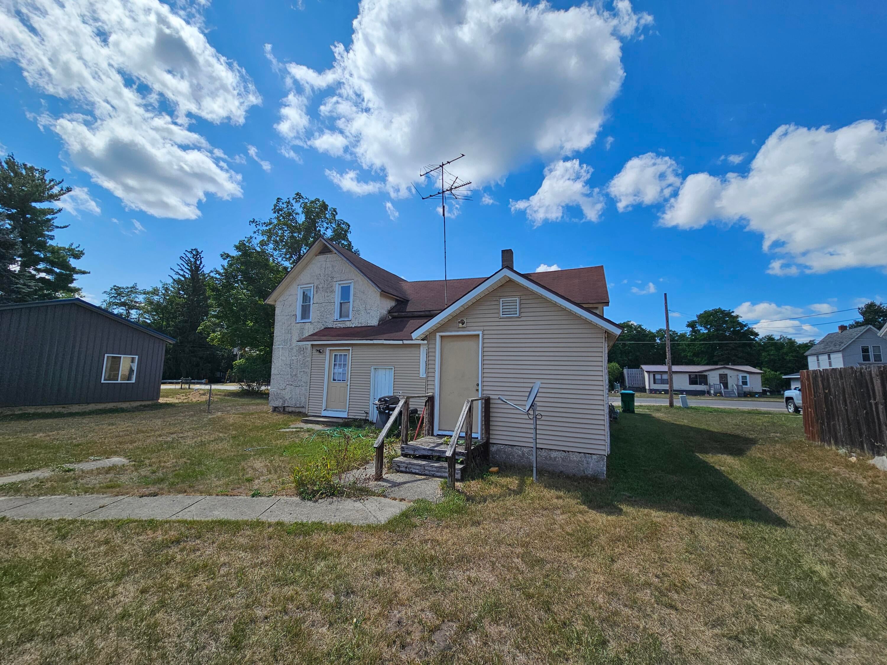 402 N Main Street