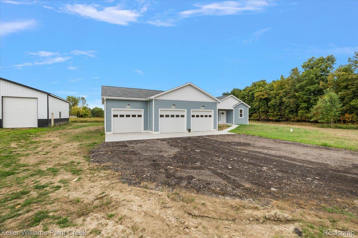 2647 Country Kate Lane