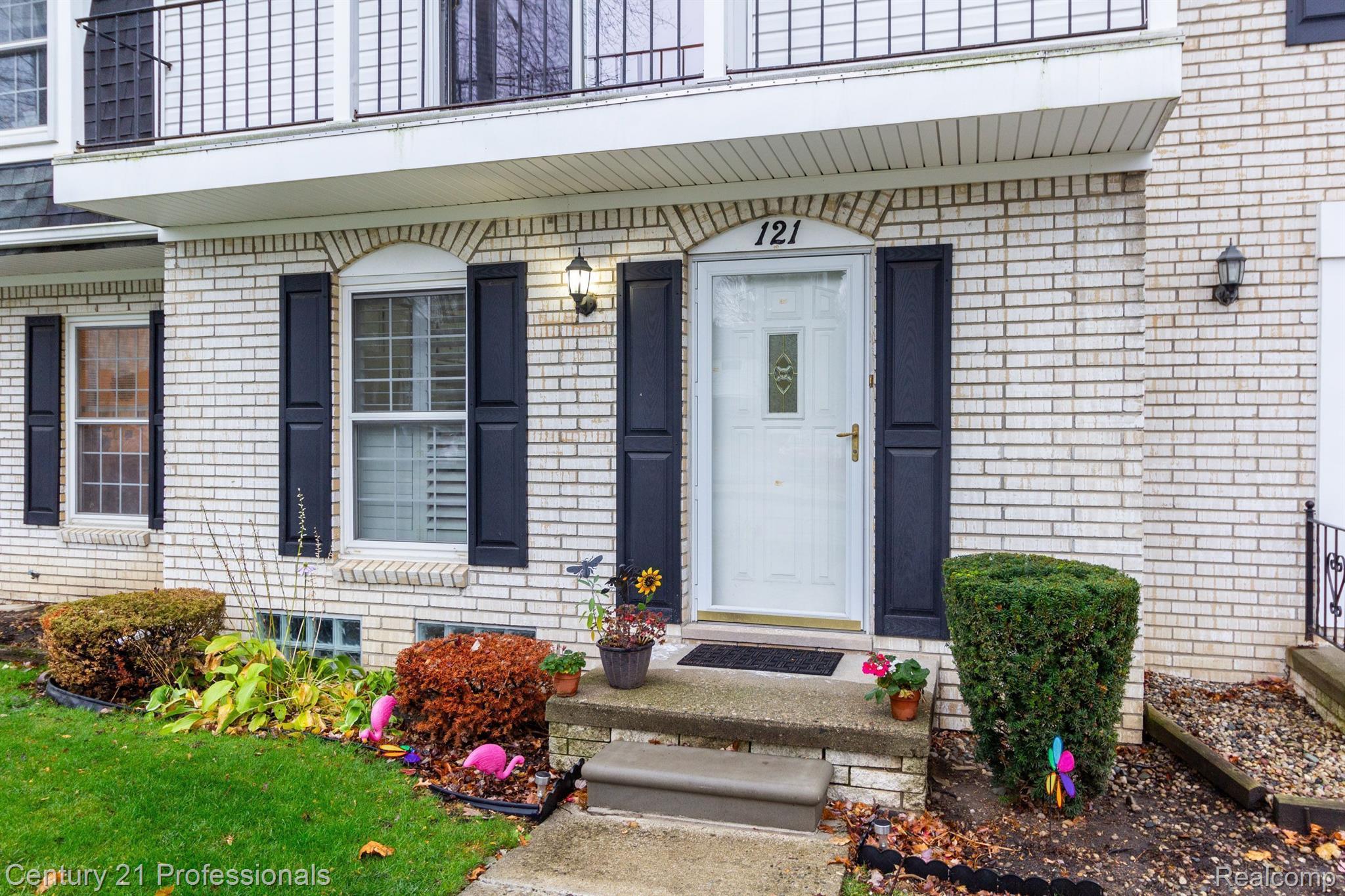 121 STRATFORD Lane 92