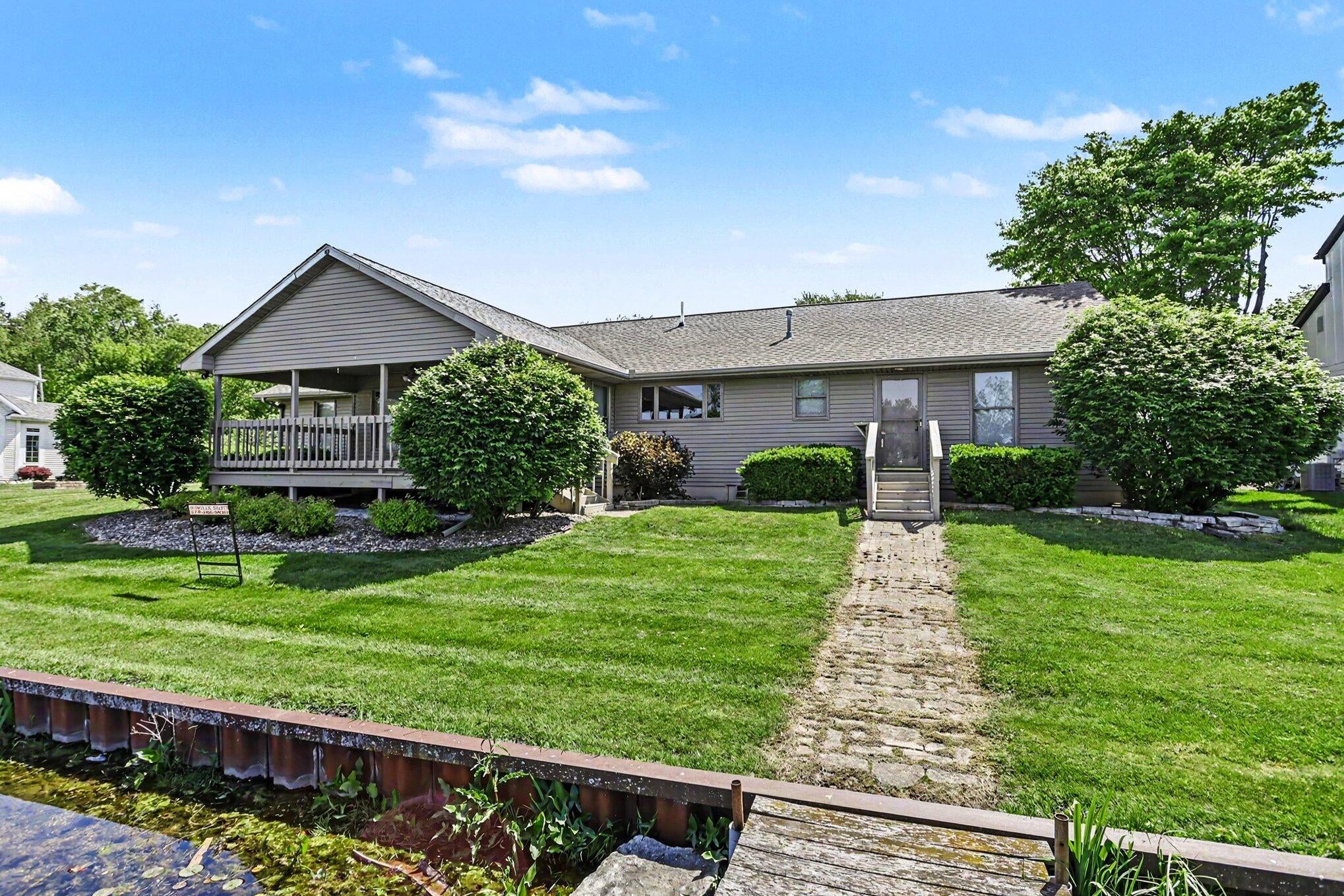 62546 Diamond View Drive