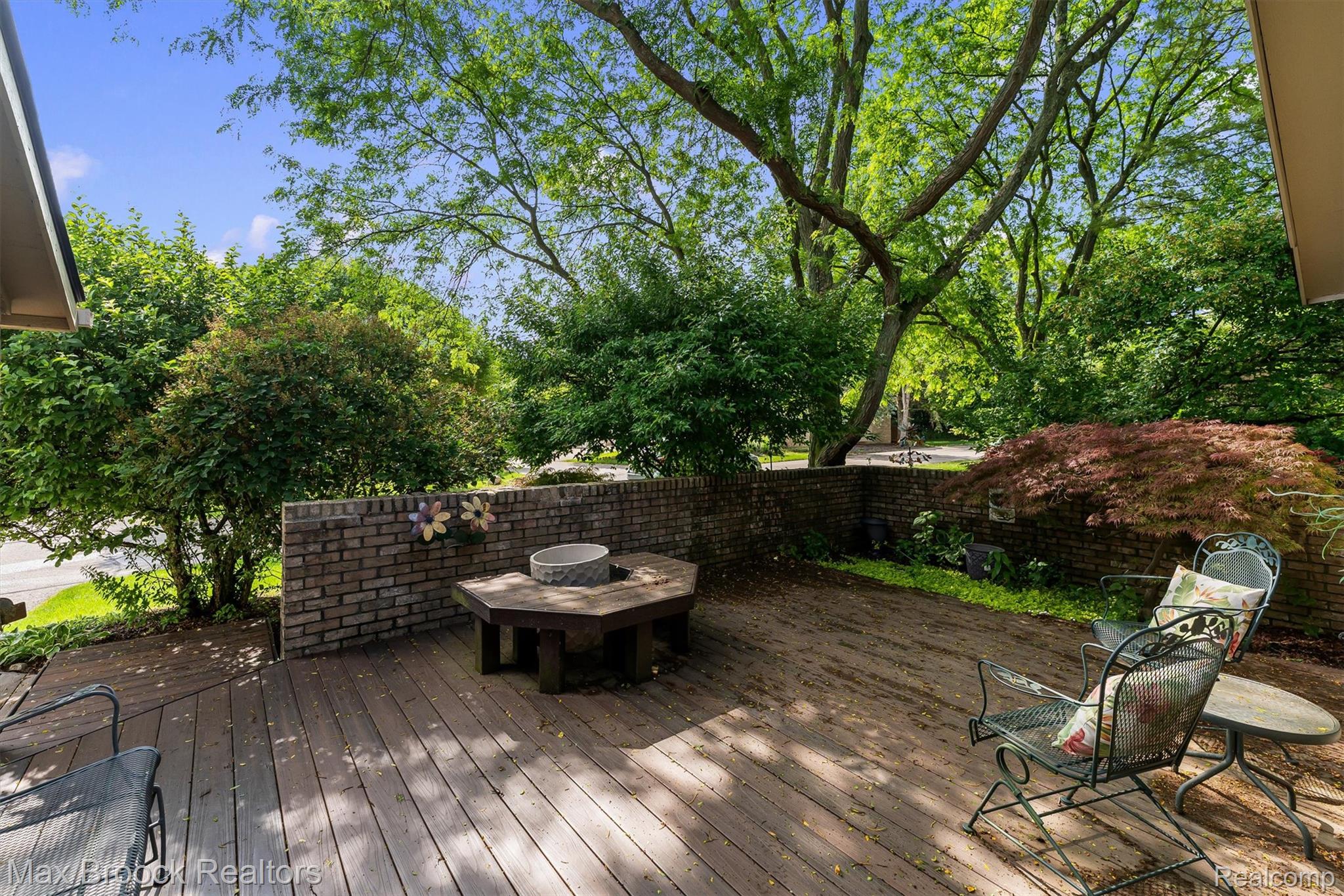 4159 Foxpointe Drive