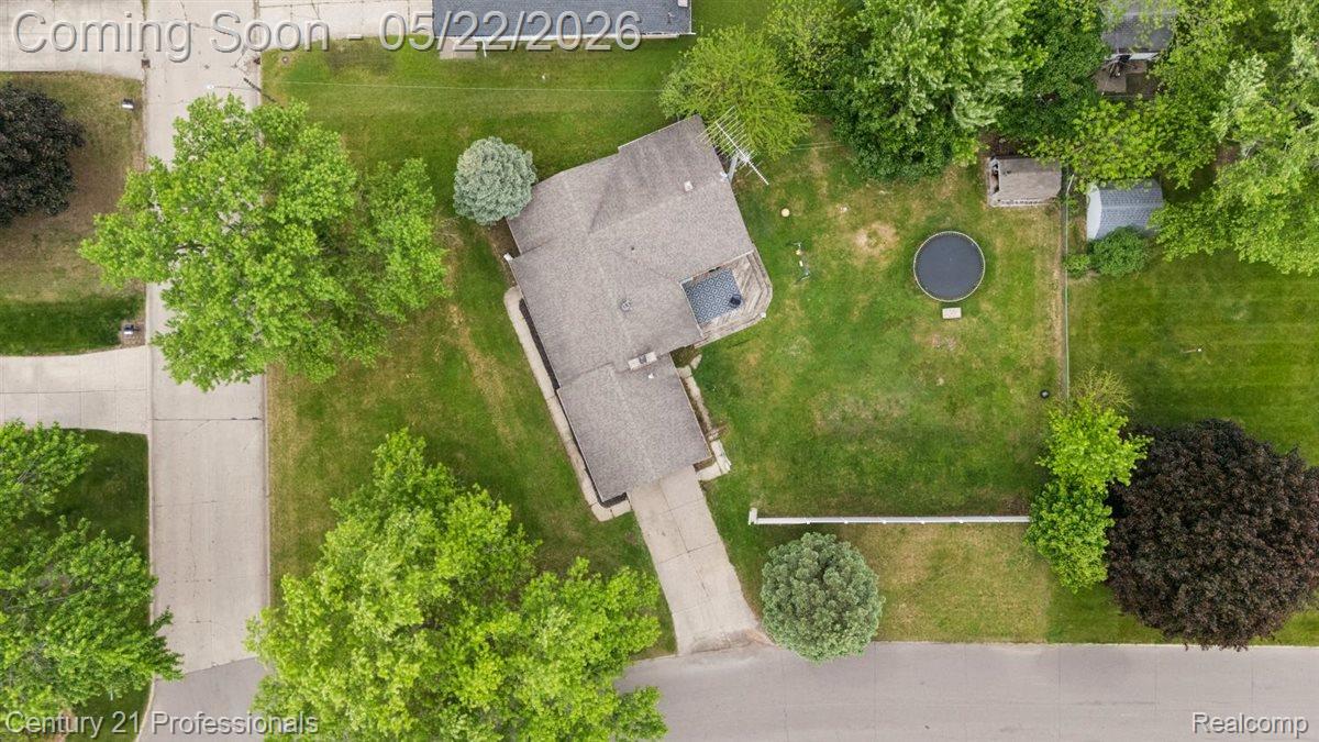 4255 Whispering Oak Drive