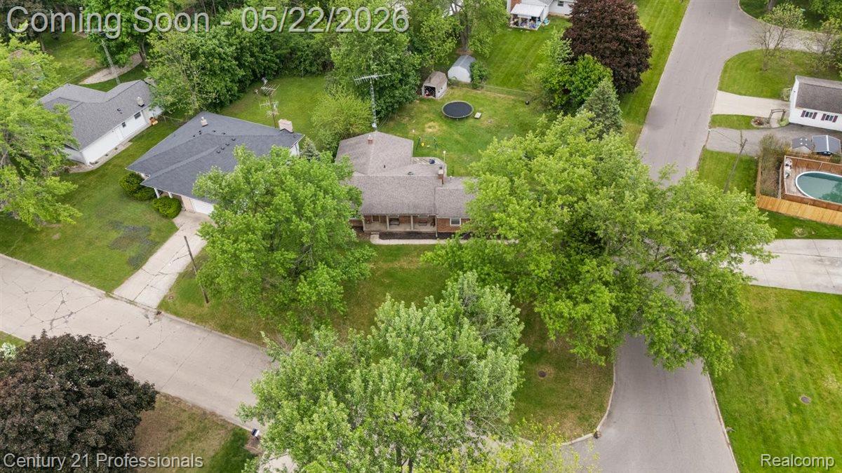 4255 Whispering Oak Drive