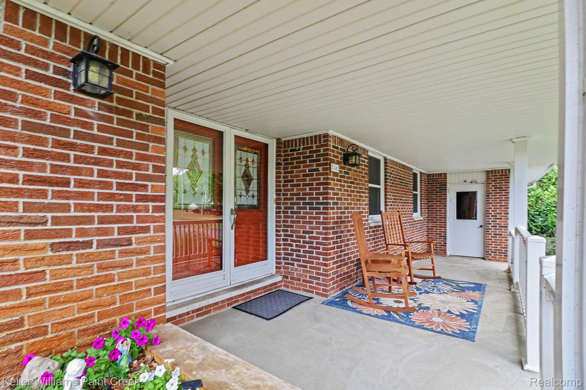 5342 Red Fox Drive