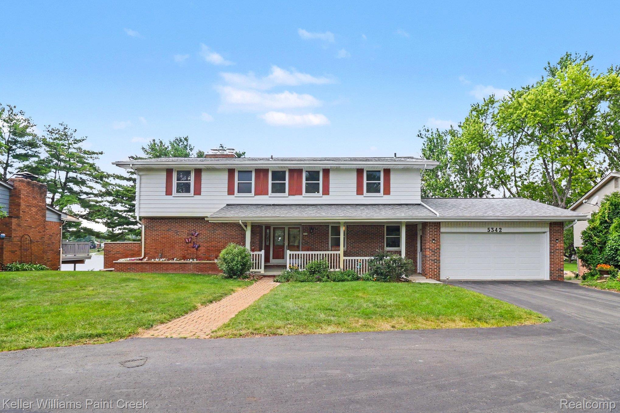 5342 Red Fox Drive