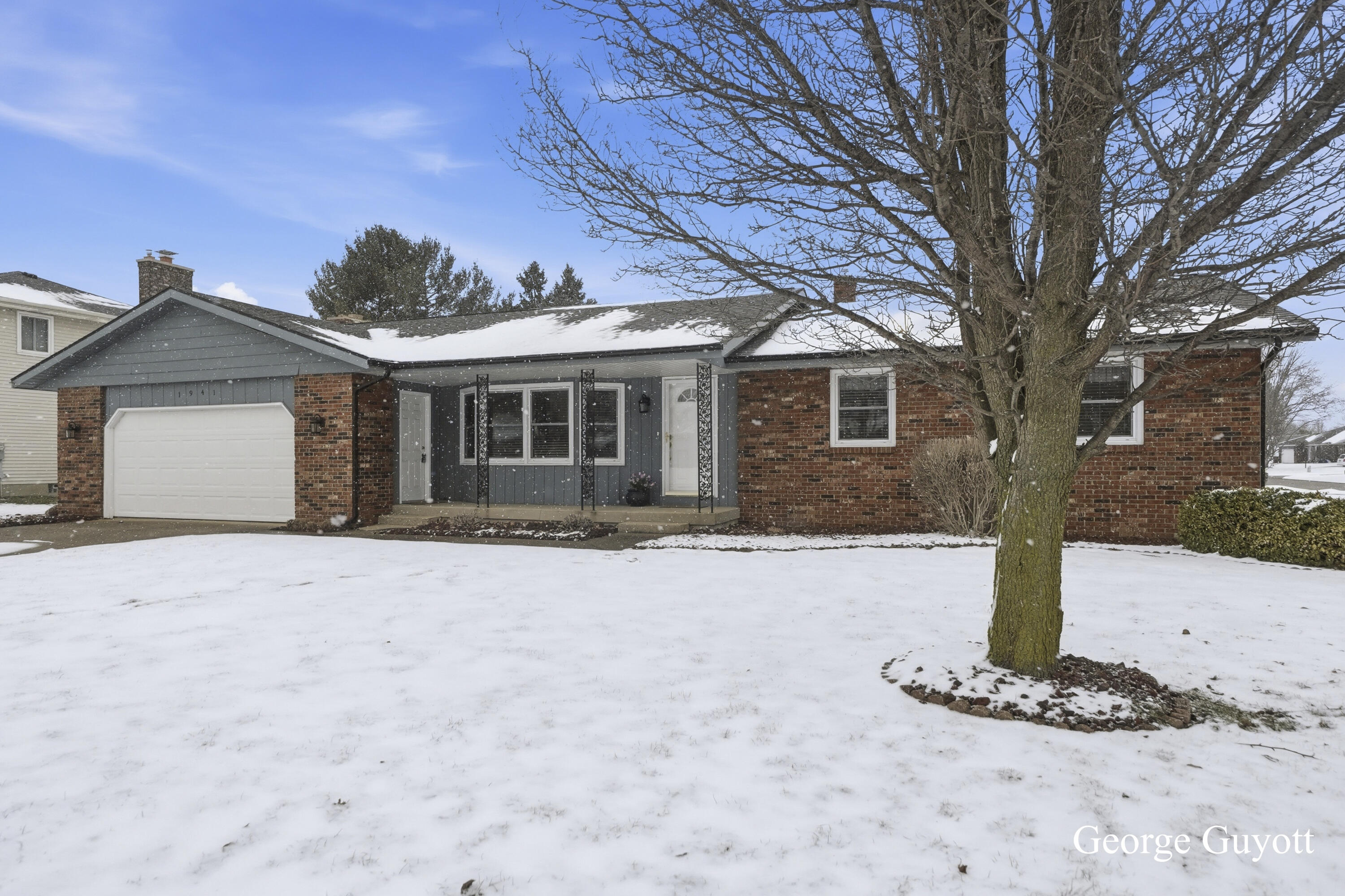 1941 Newcastle Drive SW