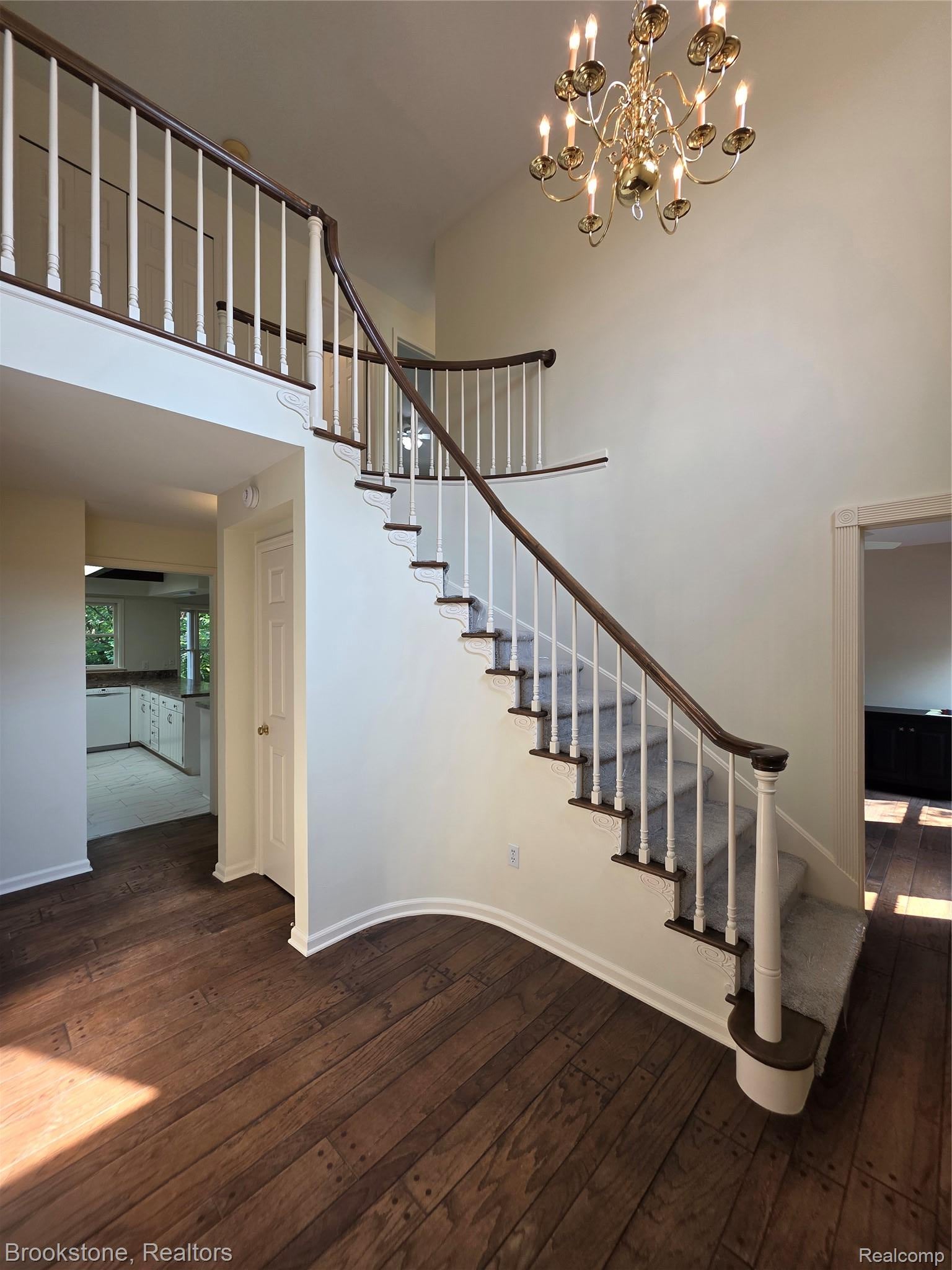 1210 Springborrow Drive