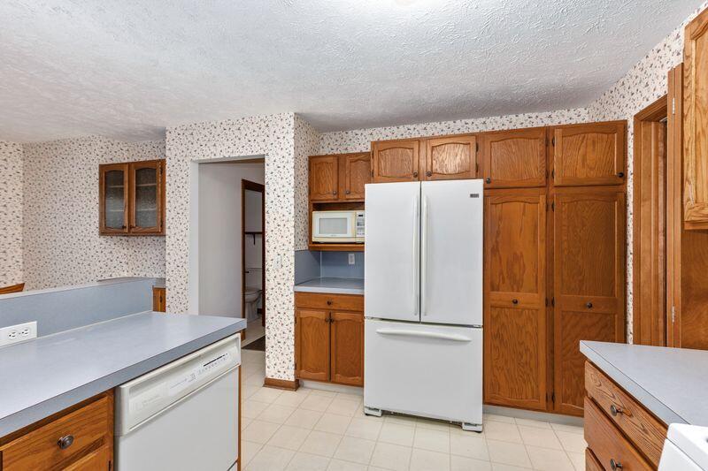 5075 Windybrook Drive SW