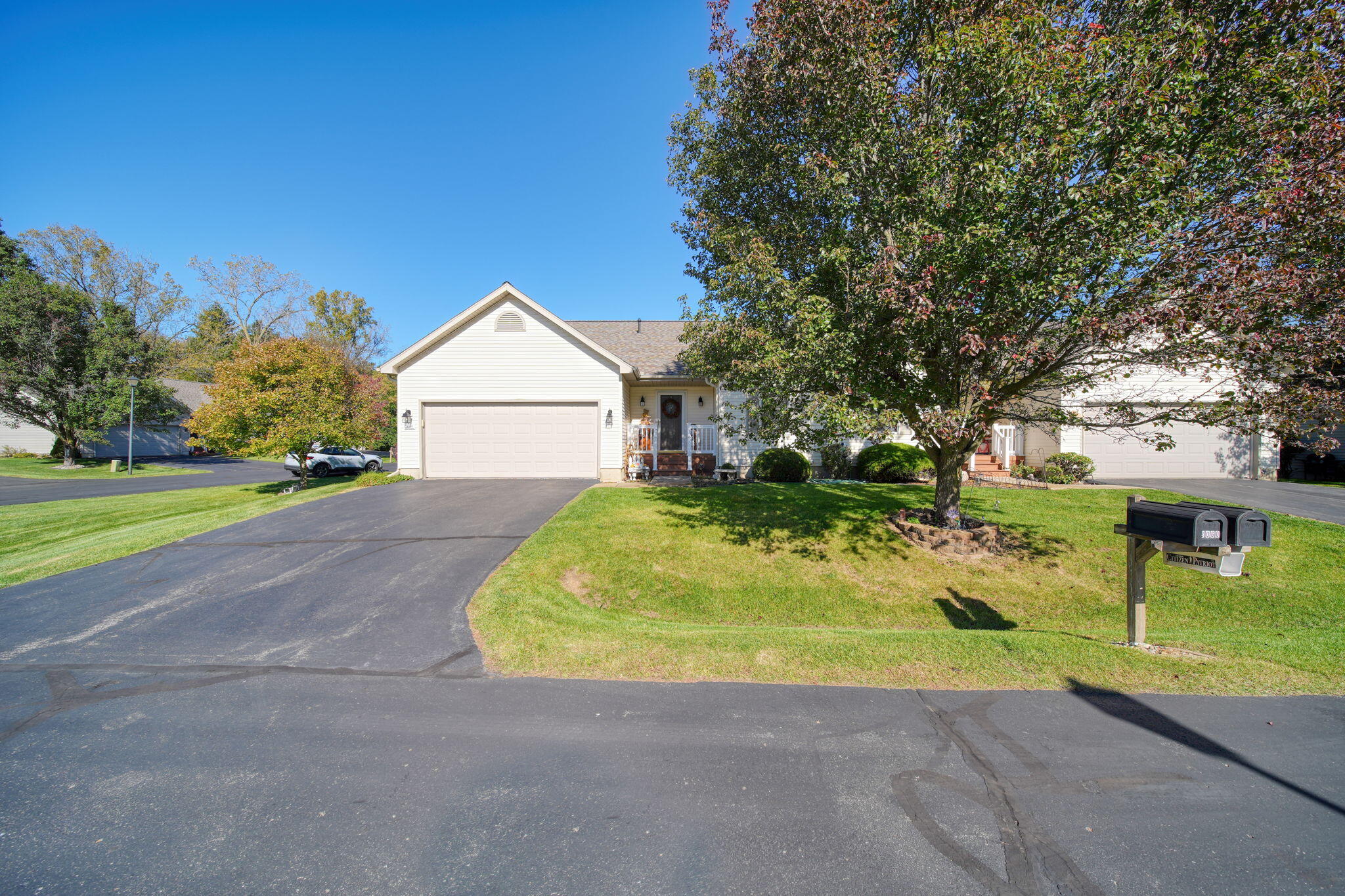 3060 Arborwood Boulevard 40