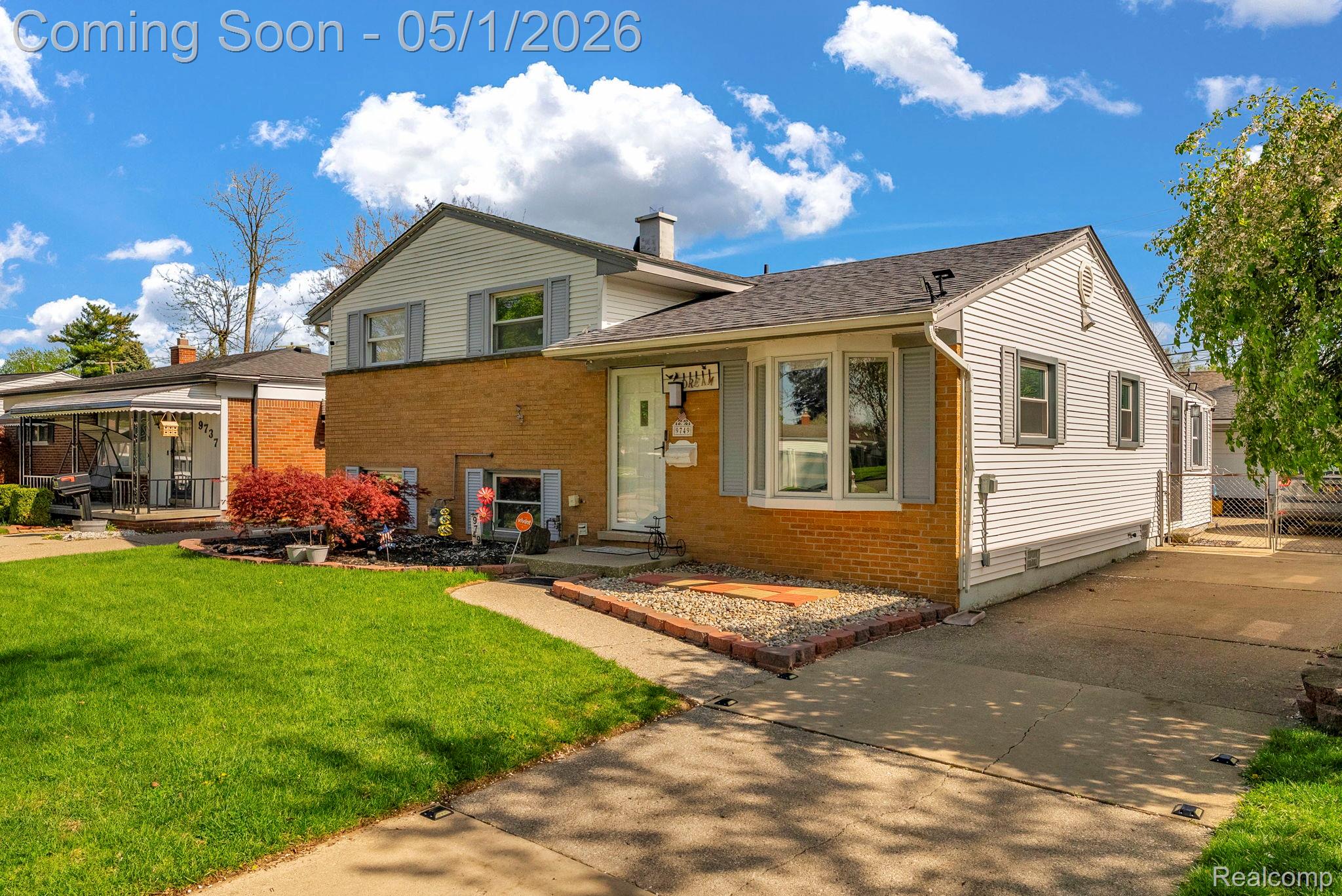 9749 Sylvester Street