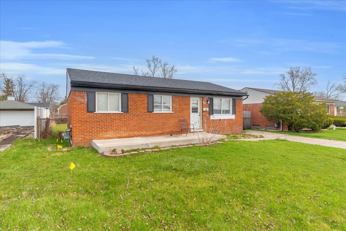 34548 JULIE Drive